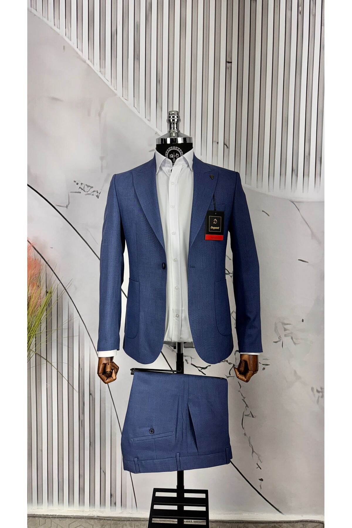 Dupont Slim Fit Kırlangıç Yaka Torba Cep Takım Elbise