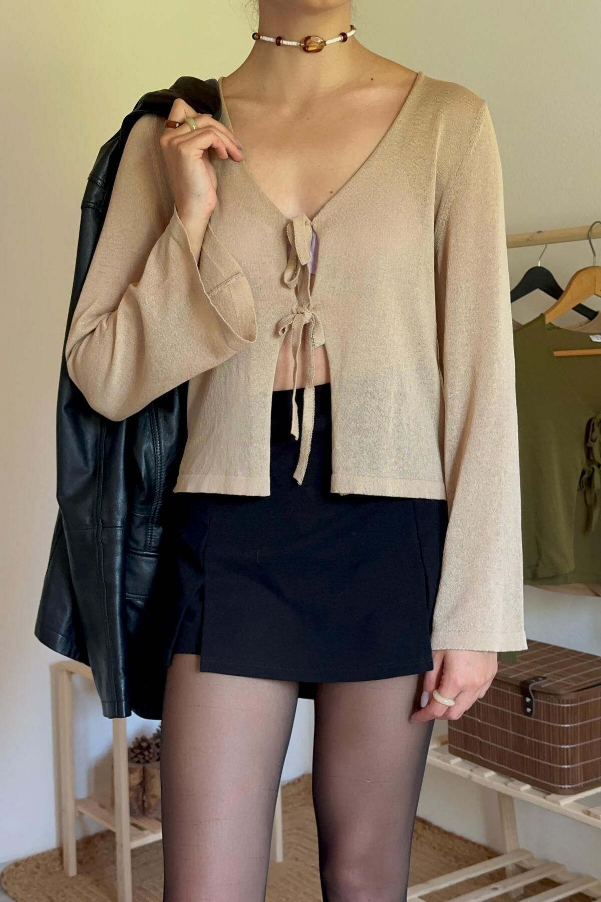 CHUBA Kadın Önden Bağlamalı Standart Fit Ince Triko Bluz Taba 25s3022