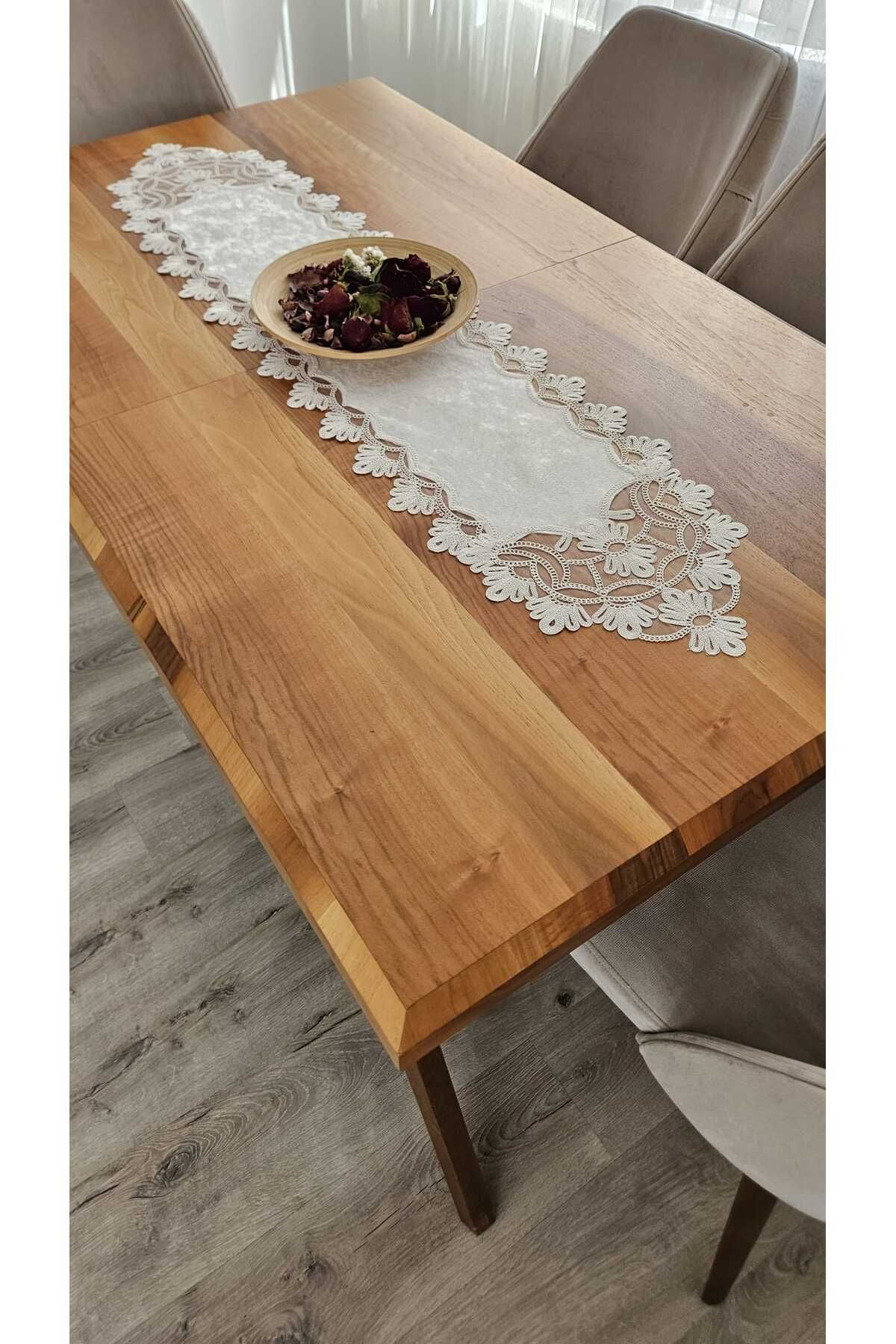 ZESA HOME Lüks Fransız Dantelli Kadife Runner
