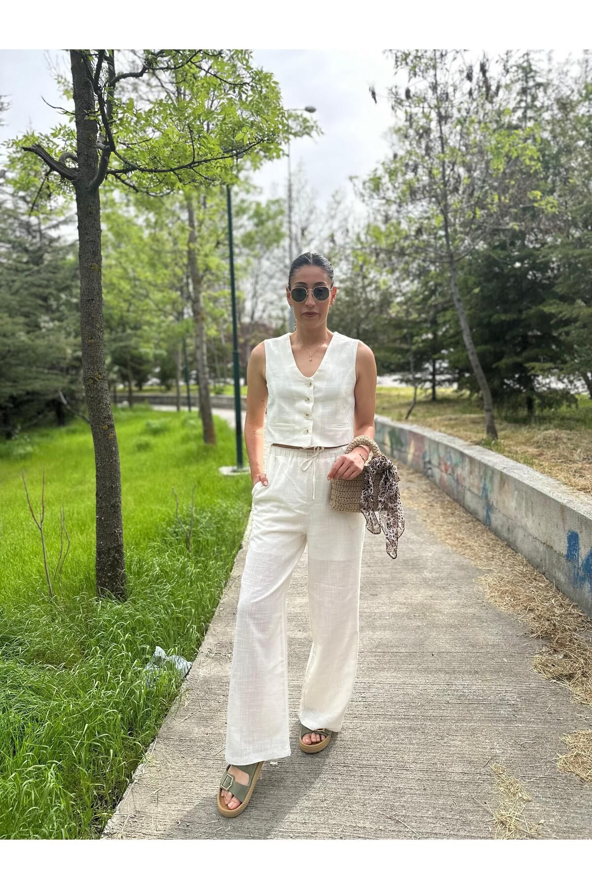 Butik Keten Pantolon İçi Yarım Astarlı Yelek Takım