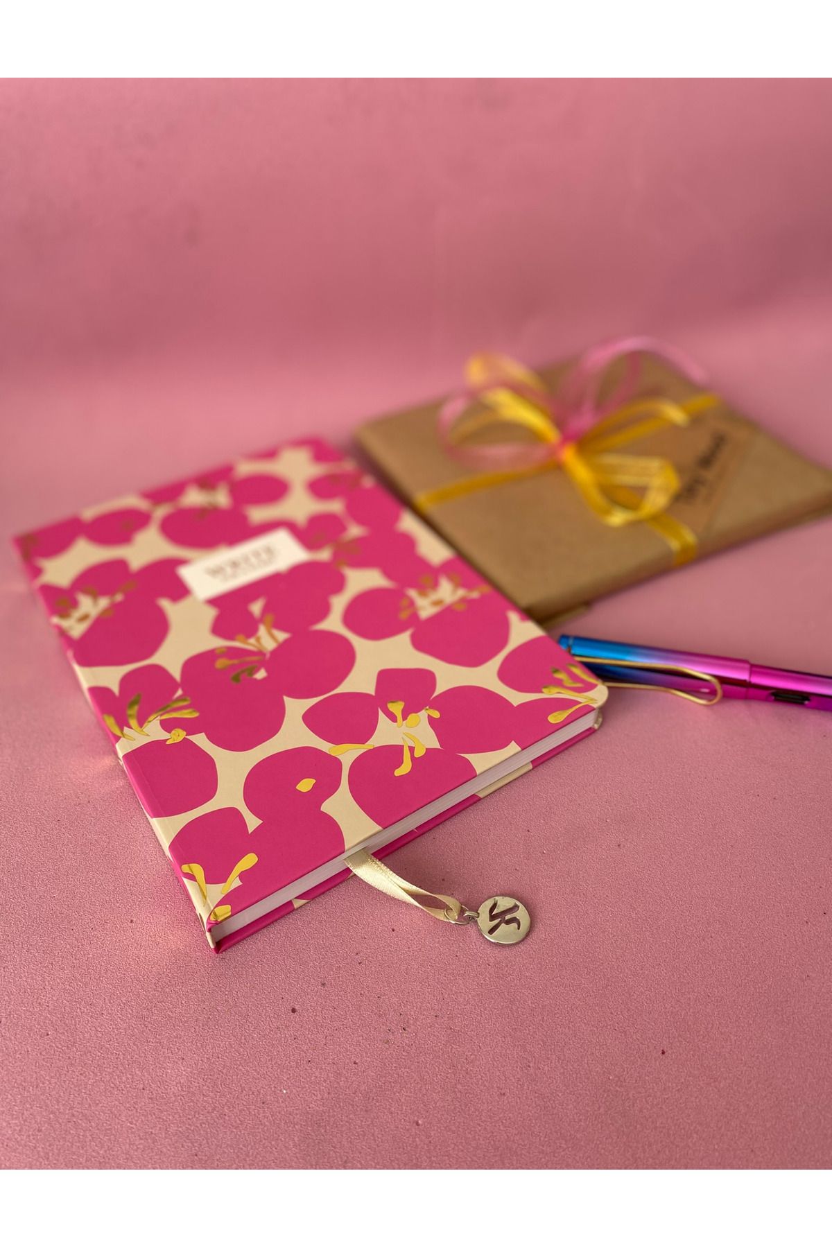 tiny wood Desenli A5 Çizgili Defter – Sert Kapaklı 96 Yaprak Hediyelik Defter
