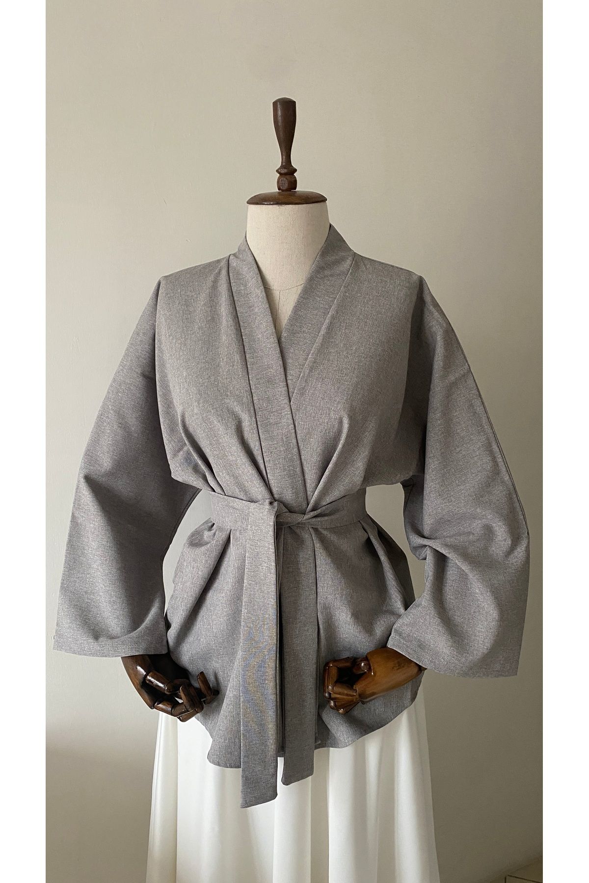 Glowear Atelier Warm Gray Kuşaklı Tasarım Kimono - GRİ