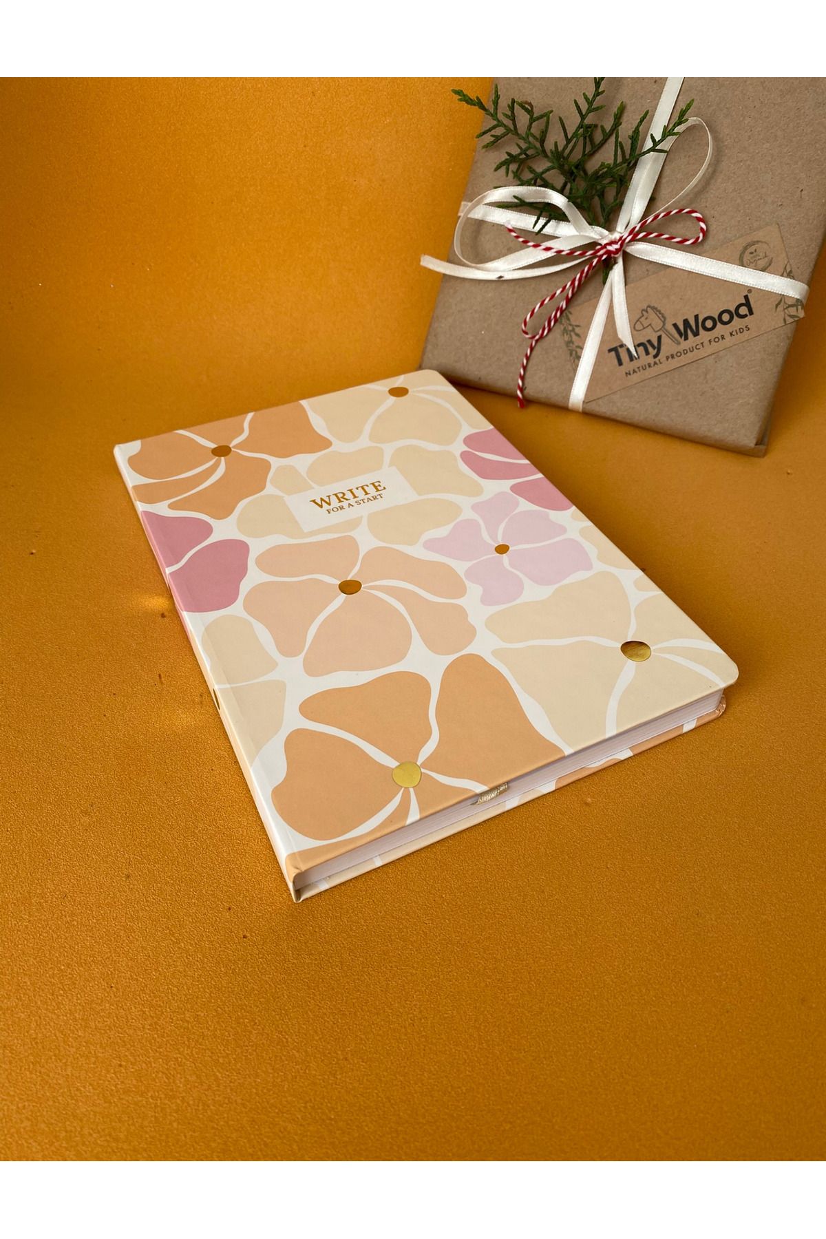 tiny wood Desenli A5 Çizgili Defter – Sert Kapaklı 96 Yaprak Hediyelik Defter