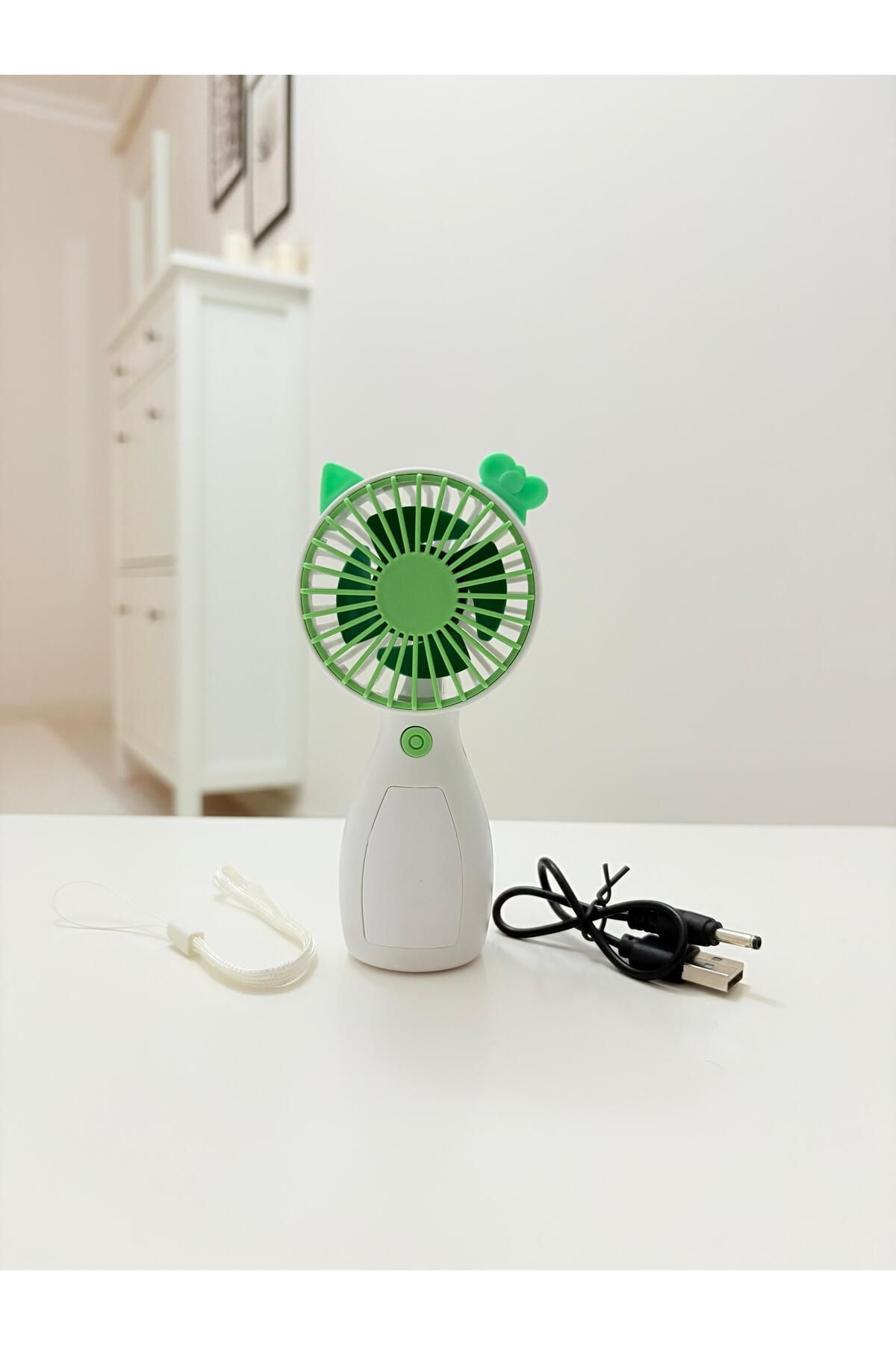 Store Figürlü Elde ve Masada Kullanılabilir Şarjlı Serinletici Yeşil Mini Fan