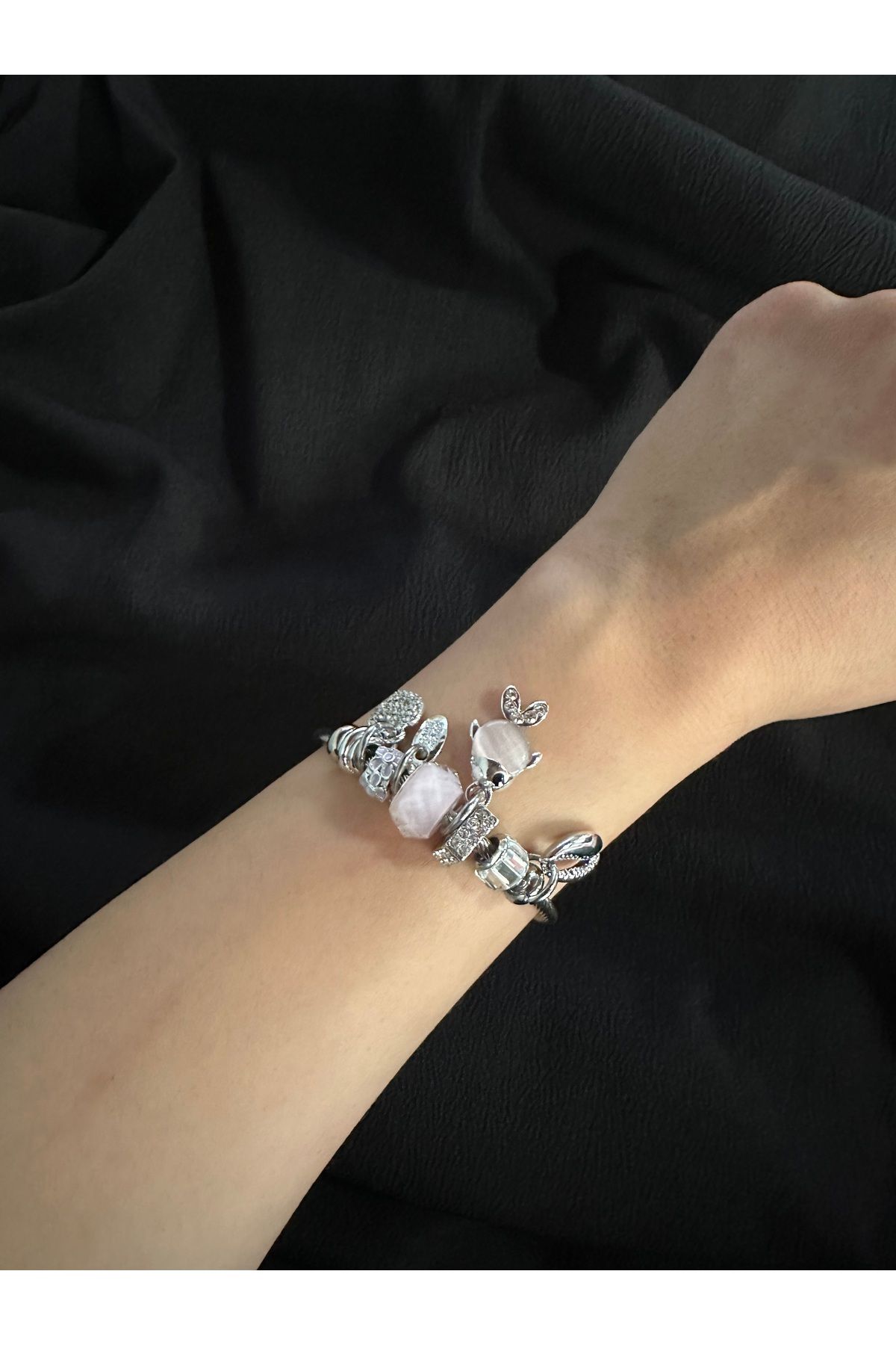 Gülizar Aksesuar Bakım Charm Silver Bileklik