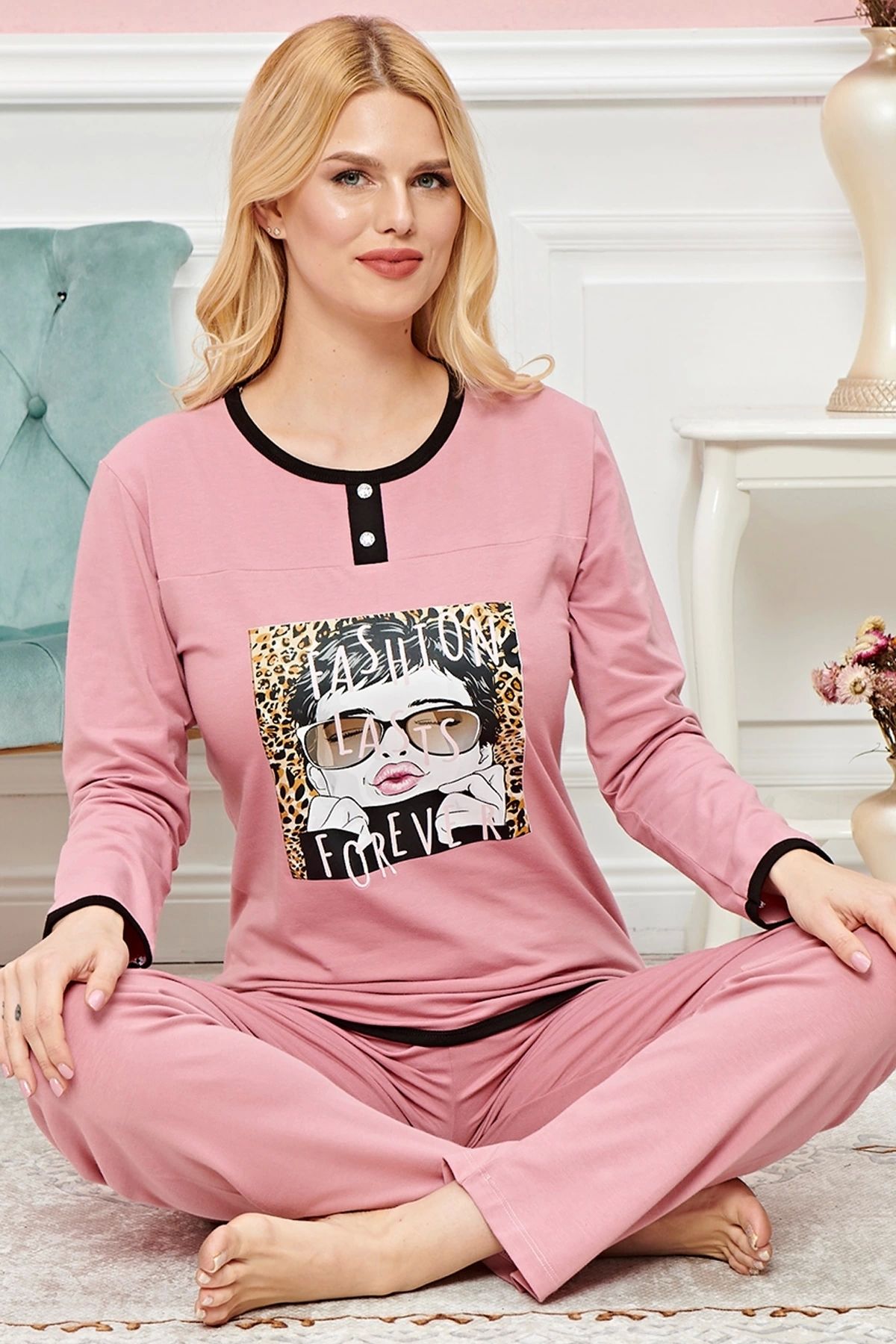 GiyimCity Uzun Kollu Pijama Takımı Model no 7616