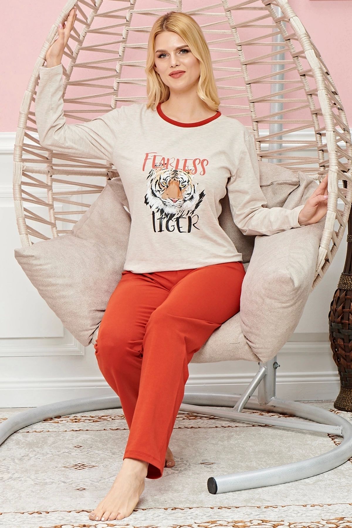 GiyimCity Uzun Kollu Pijama Takımı Model no 7591