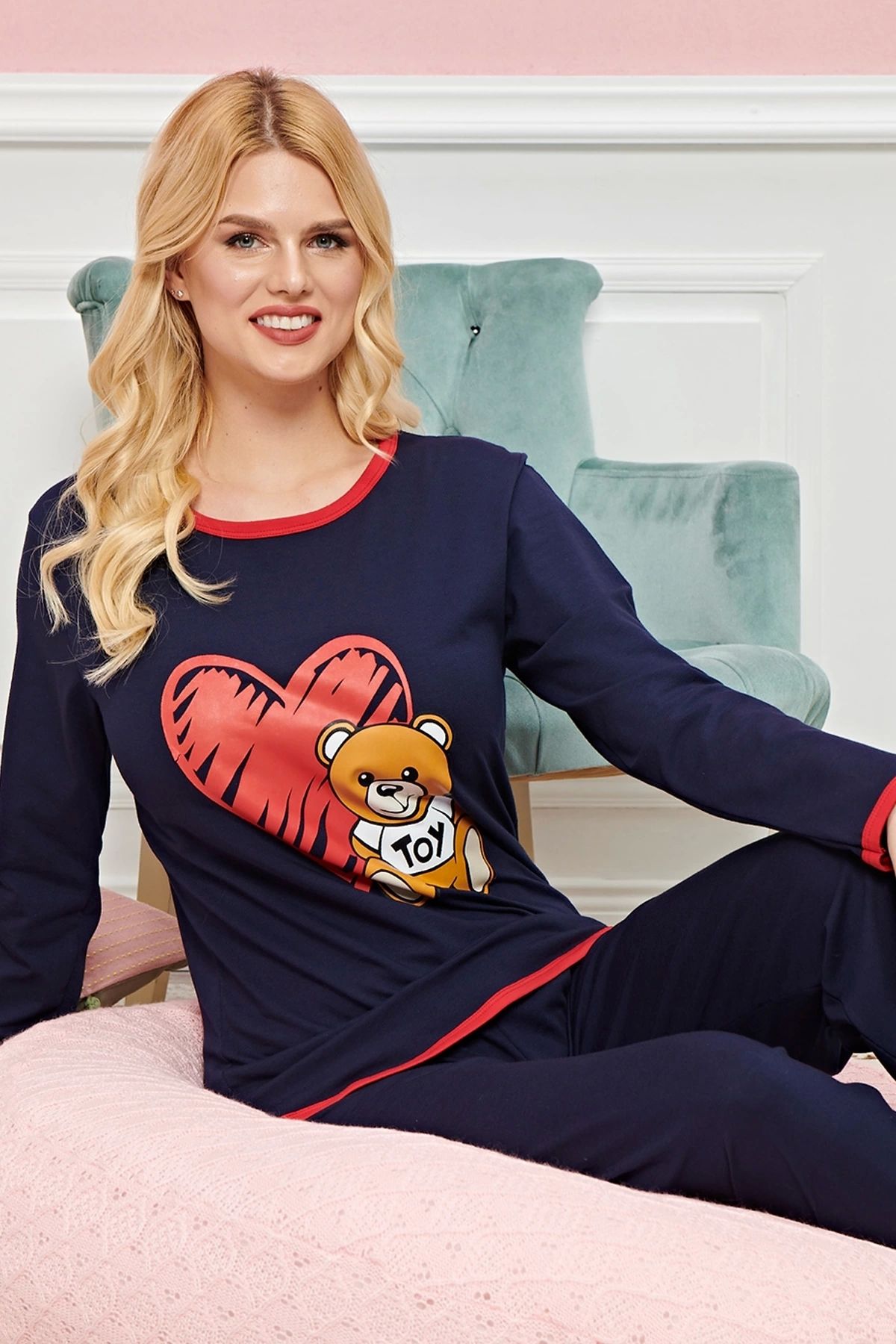 GiyimCity Uzun Kollu Pijama Takımı Model no 7600