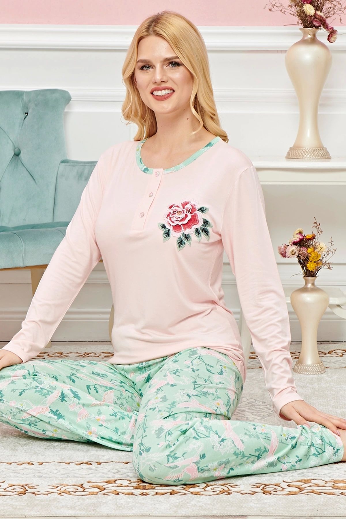 GiyimCity Uzun Kollu Pijama Takımı Model no 7595
