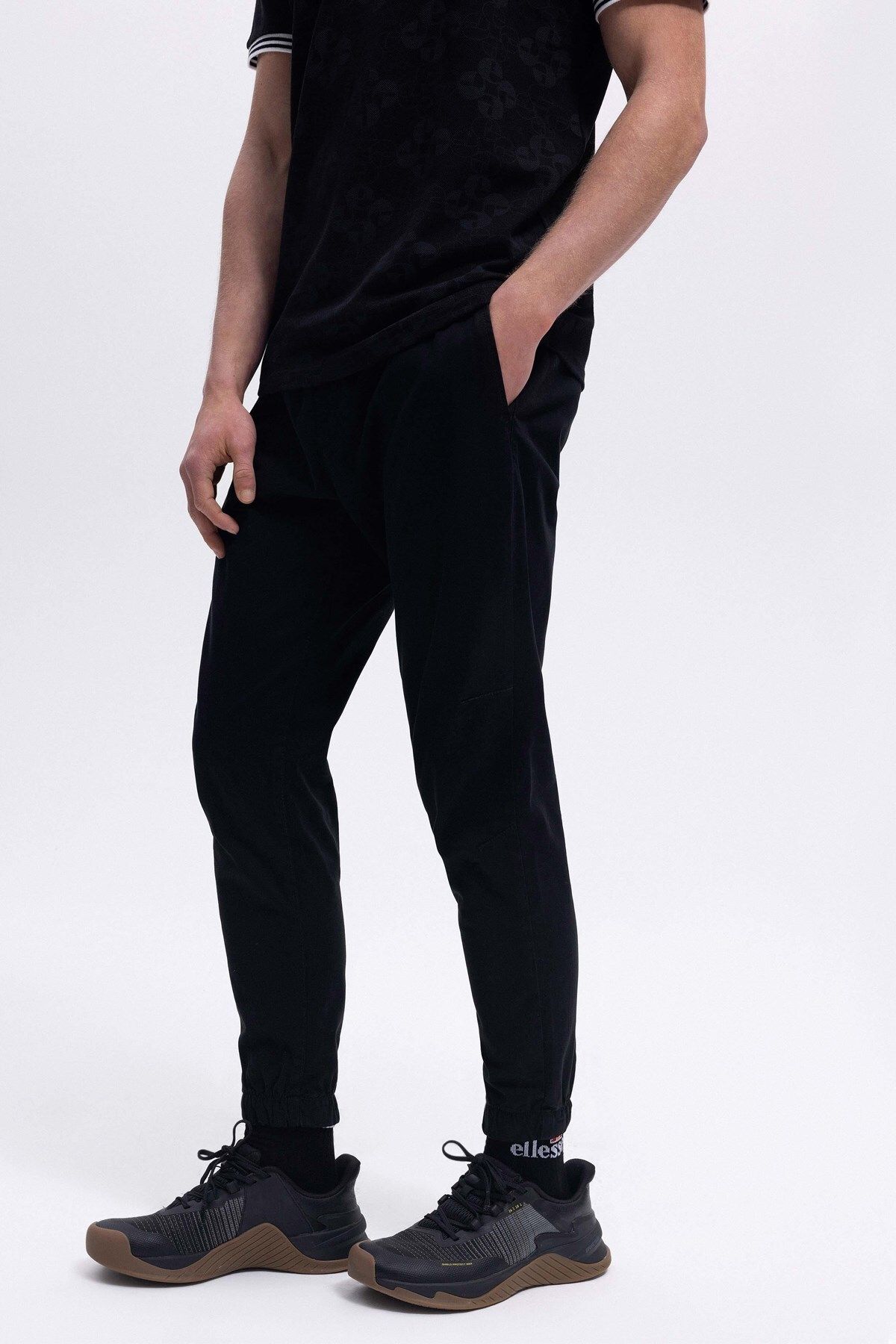 Ellesse Erkek Jogger Pantolon Em474-Bk