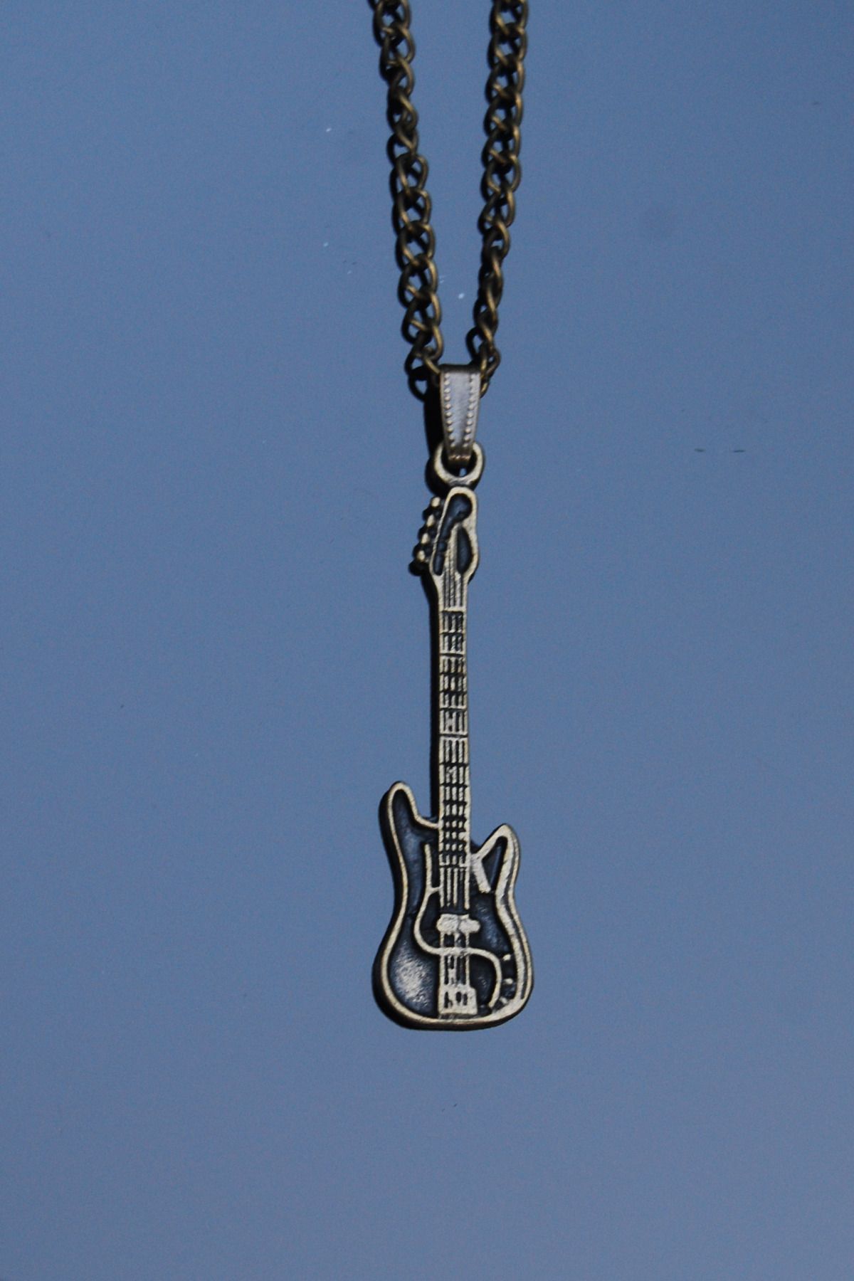 Rua Jewelry Elektro Gitar Kolye - Antik Sarı Kaplama Klasik Zincirli