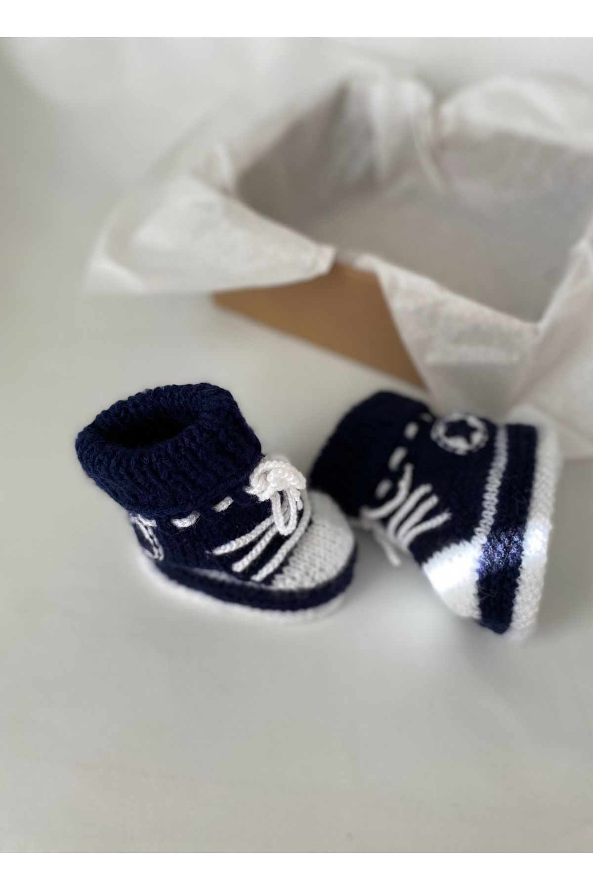 tiny wood El Örgüsü Model Erkek Bebek Patik | 0-12 Ay Yumuşak Tabanlı Örgü Patik