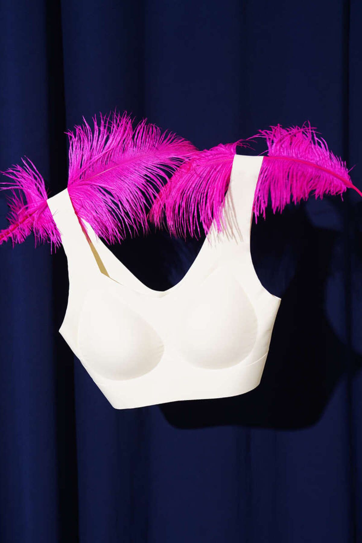 QKK Dikişsiz Lazer Kesim Çıkarılabilir Pedli Siyah-Ten-Krem 3 Adet Bralette Paketi