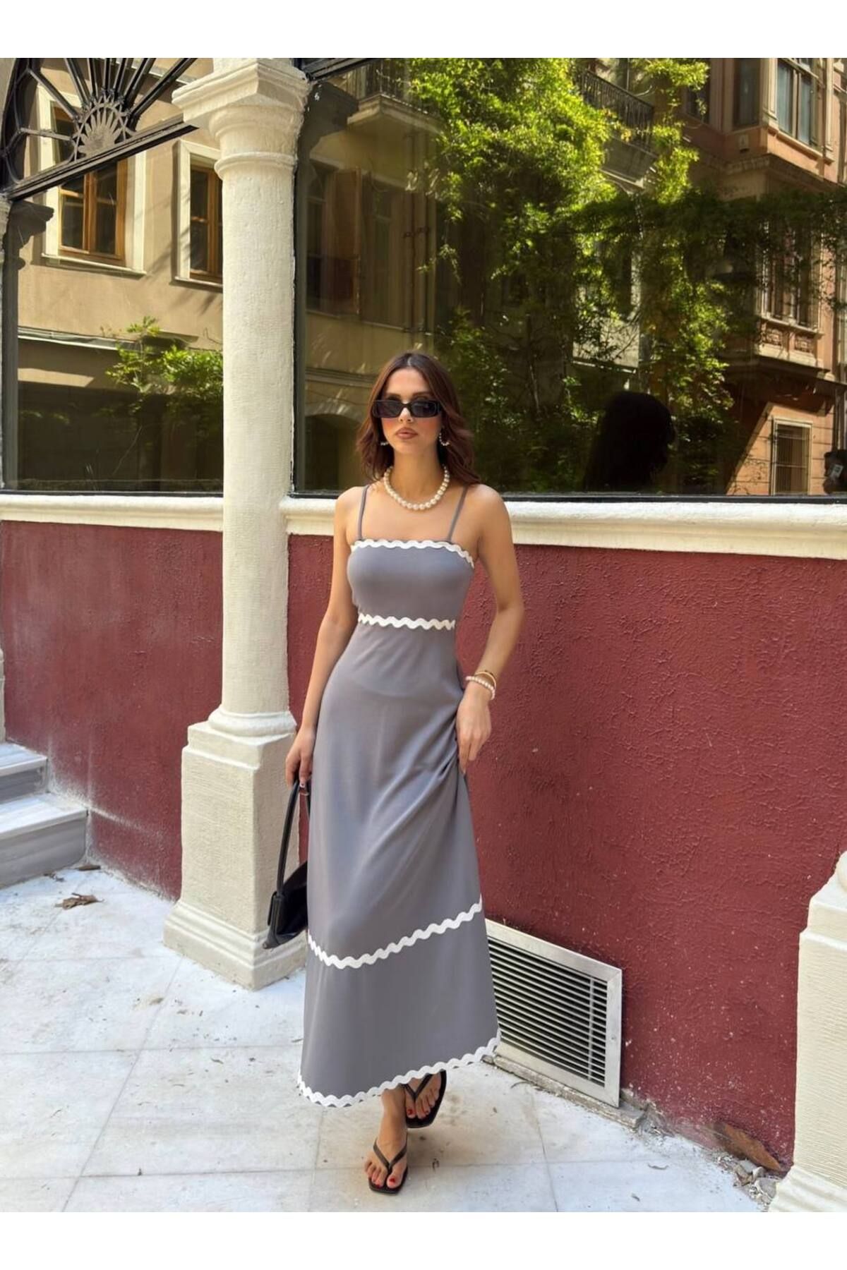 MODA Crep Kumaş İnce Askılı Uzun Elbise