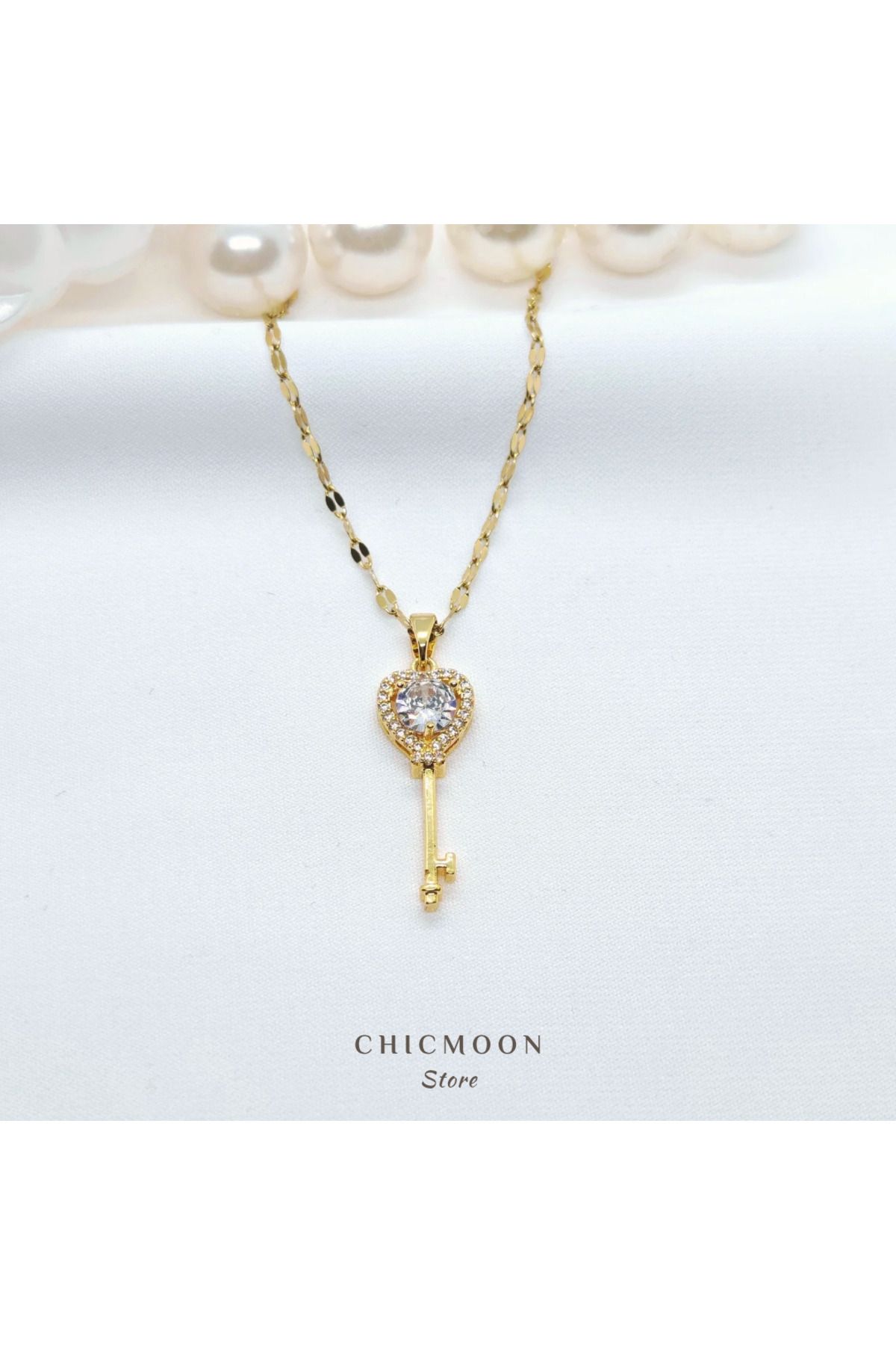 CHICMOON STORE Çelik Altın Rengi Zirkon Taşlı Kalp Anahtar Kolye