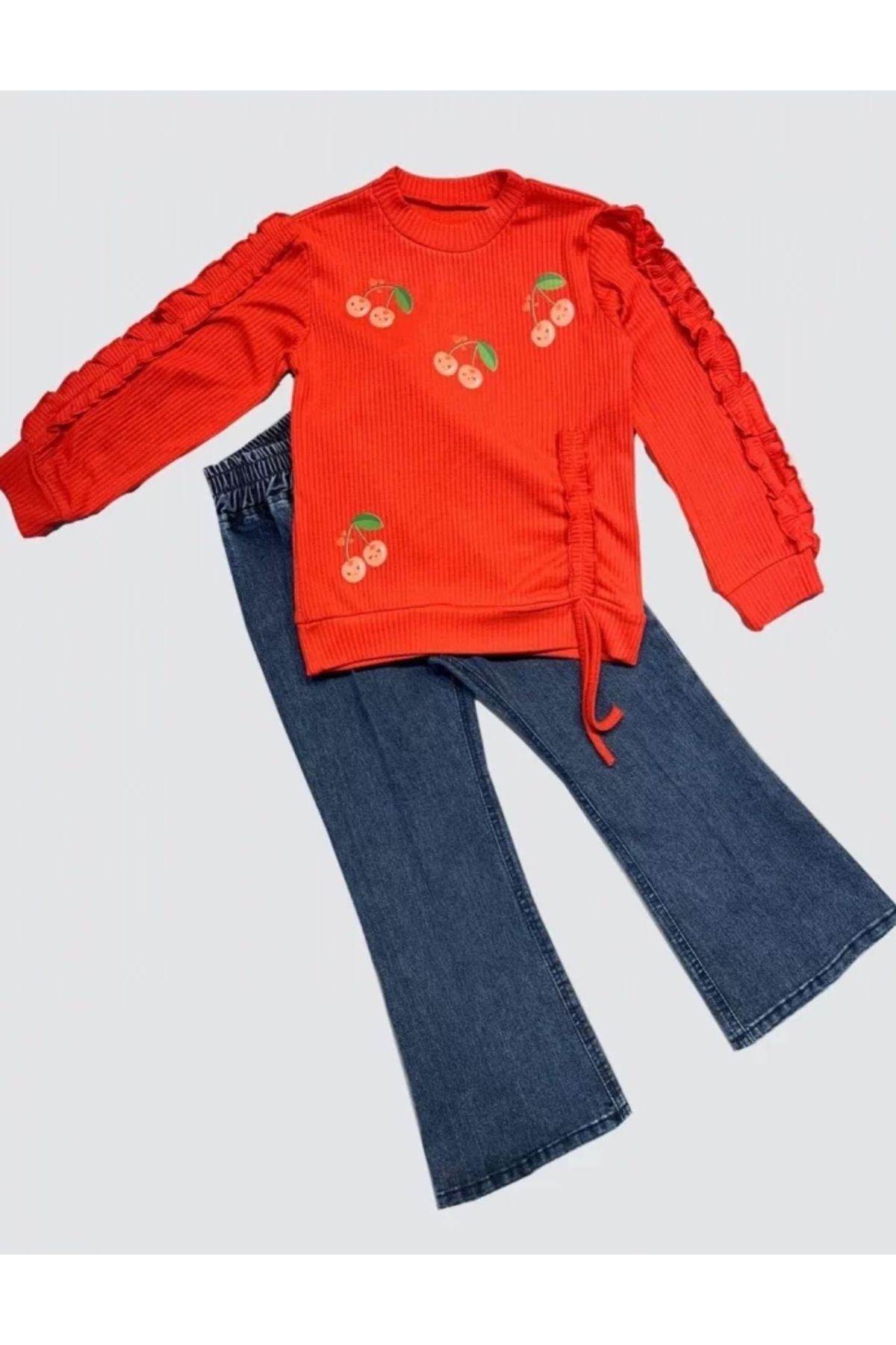 luz&pos 4-5-6 Yaş Kot Pantolonlu Kiraz Desenli Penye Sweat Uzun Kollu 2li Kız Çocuk Takımı Kırmızı