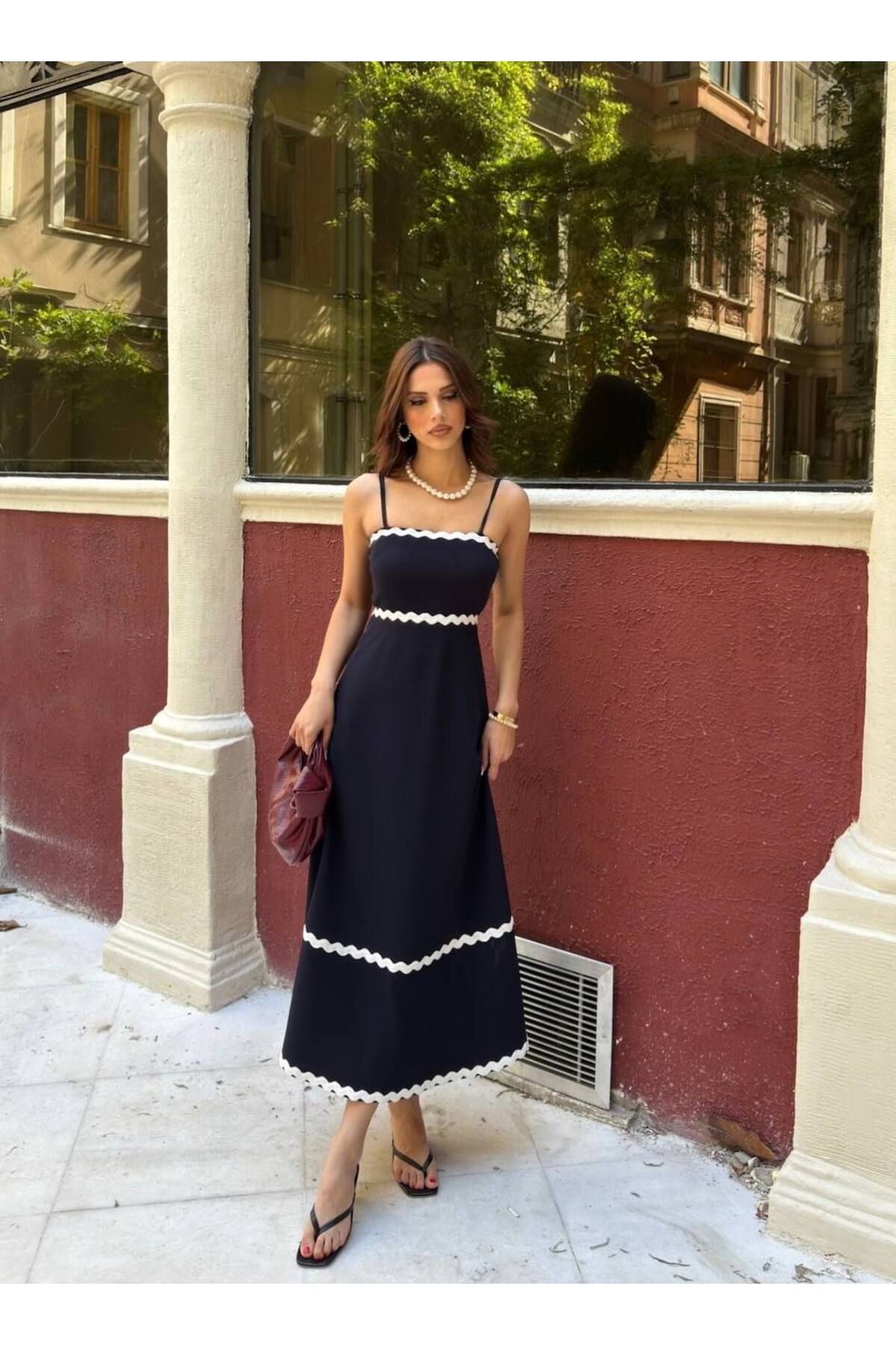 MODA Crep Kumaş İnce Askılı Uzun Elbise