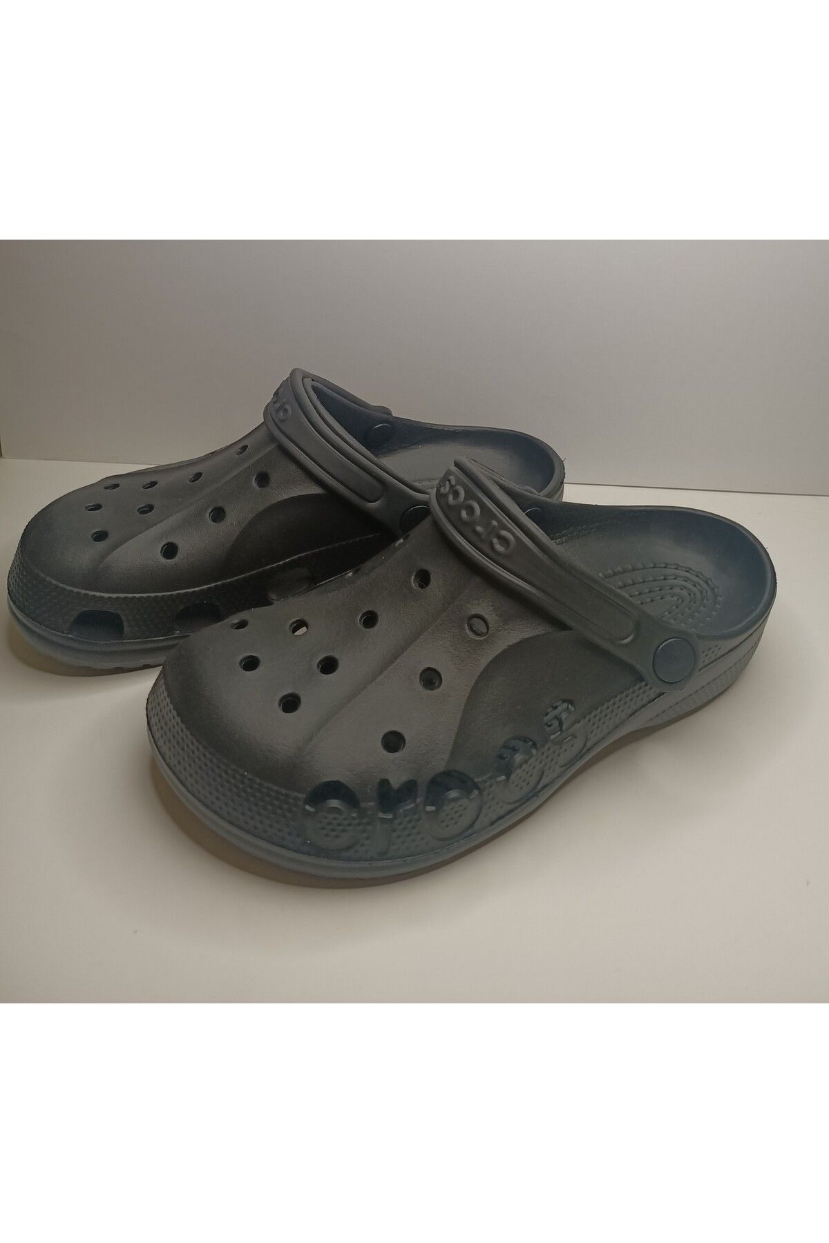 Huzurlu Adımlar Bantsız Kendinden Desenli Unisex Terlik