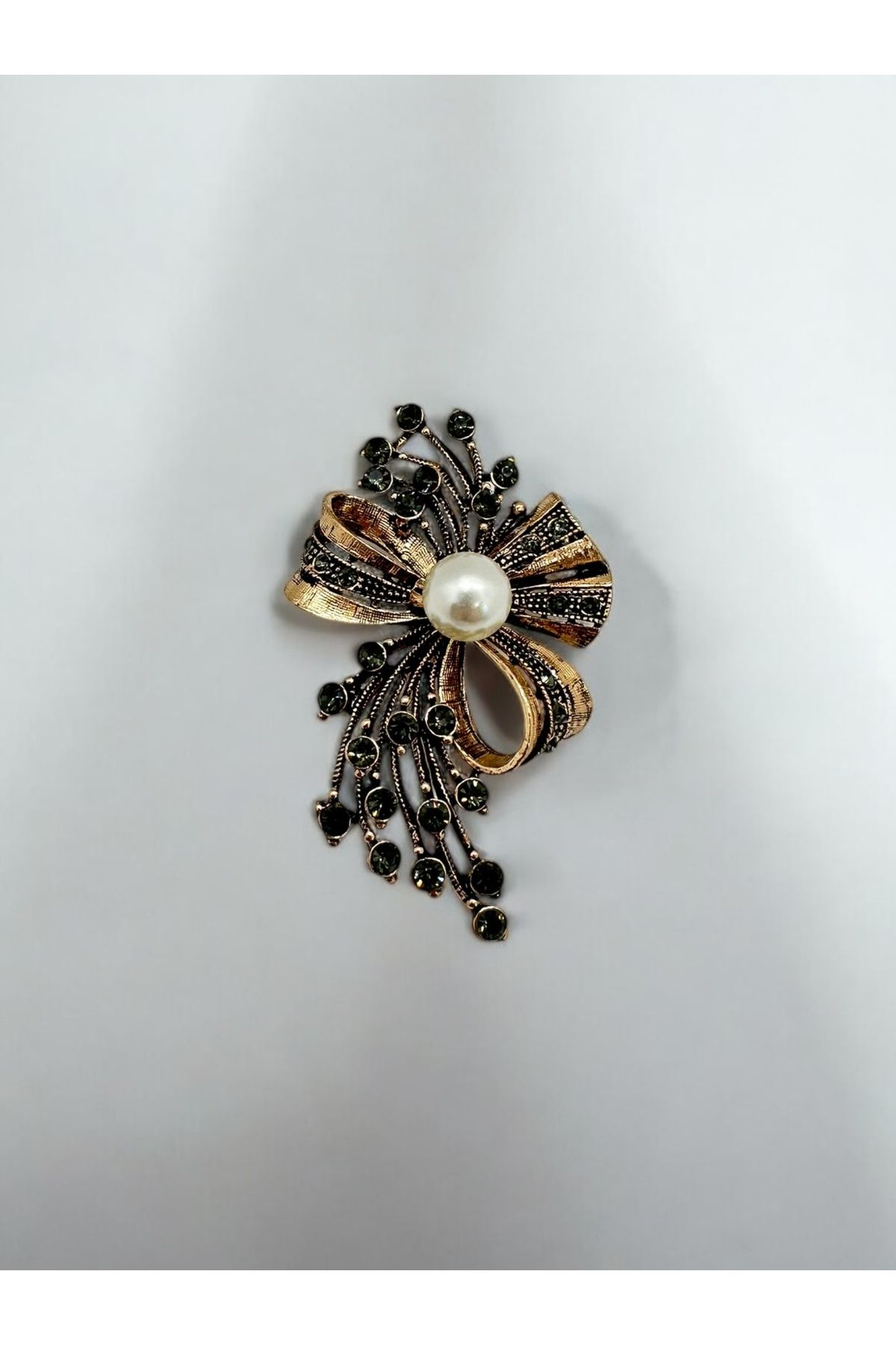 FUYA JEWELLERY İnci Detaylı Kurdele Broş