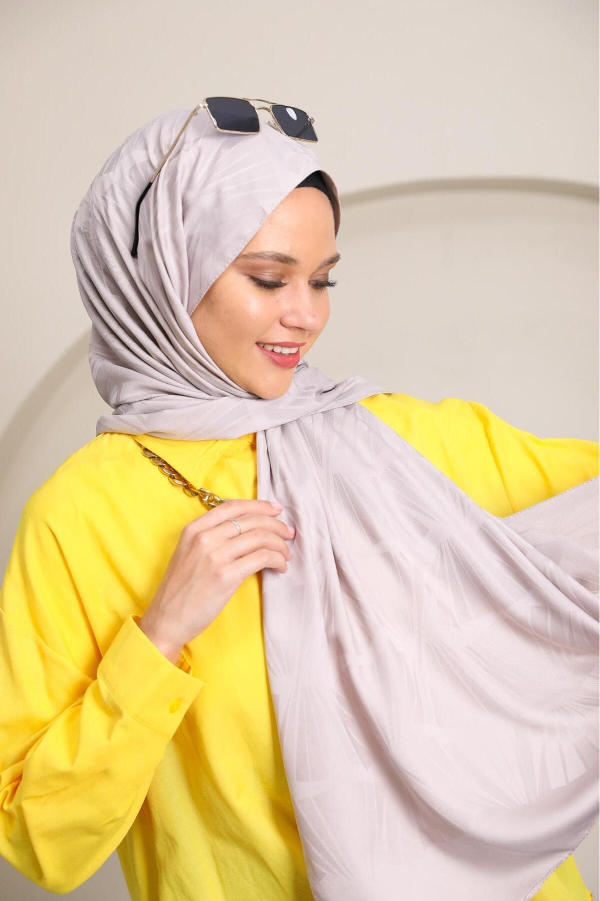 Scarf JAKAR DESENLİ ŞAL MODEL 2
