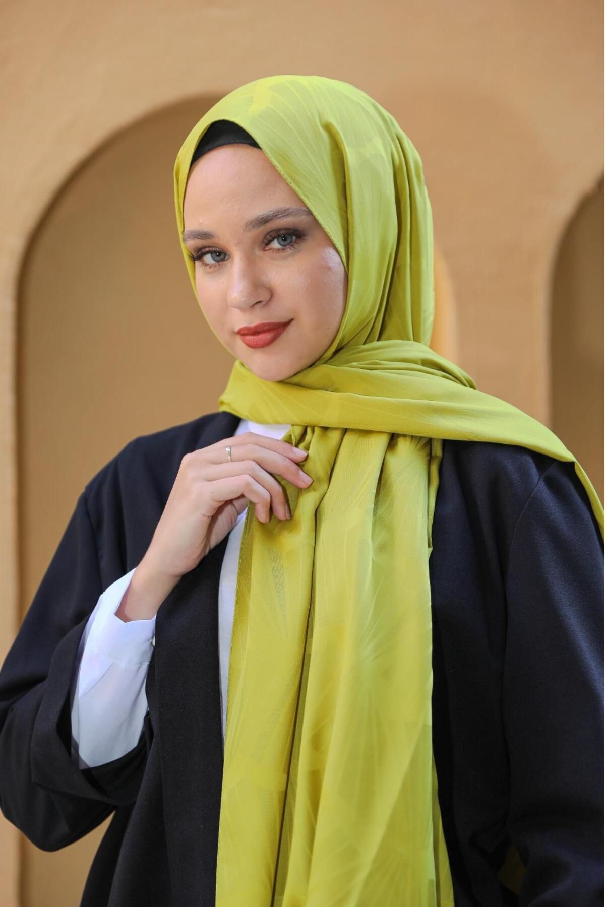 Scarf JAKAR DESENLİ ŞAL MODEL 2