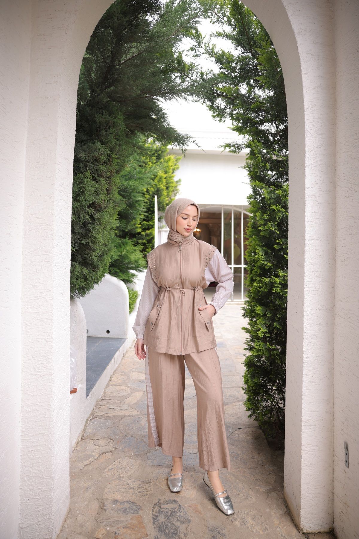MİMİ Luxury Wear Kadın Tesettür Eşofman Takımı, Alt-üst Takım, Şık Ve Modern tesettür giyim Taş datay