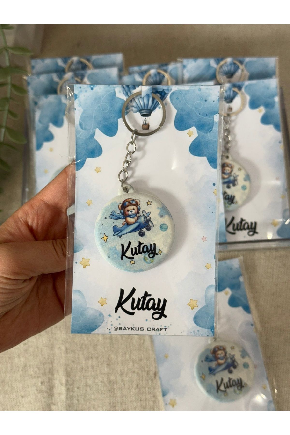 Baykuş Craft Mimarlık Figürlü Yeni Doğan Mevlüt Hediyelik Bebek Açacak Anahtarlık-Pilot Ayıcık-Toplam 20 Adet Kart