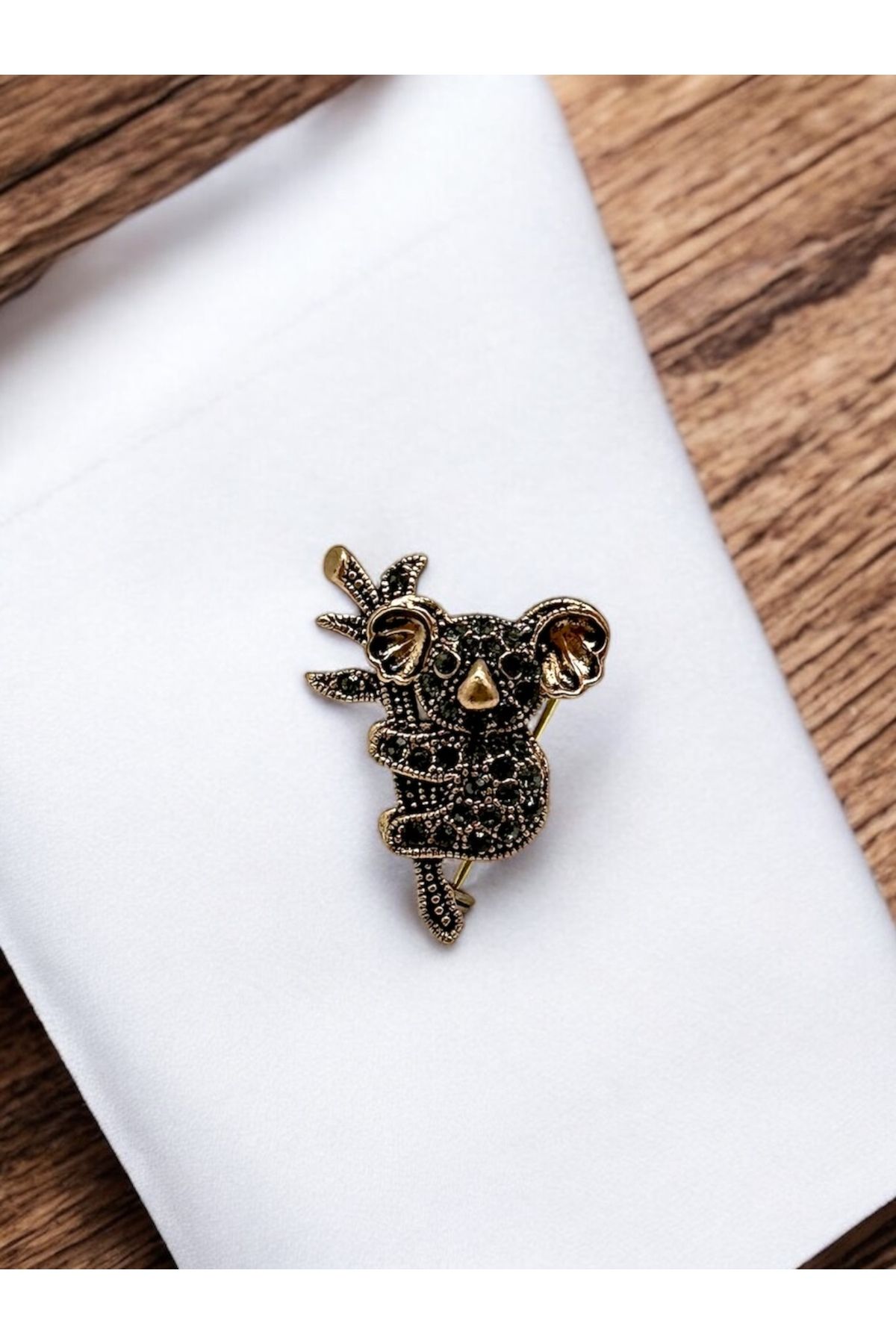 FUYA JEWELLERY Koala Broş