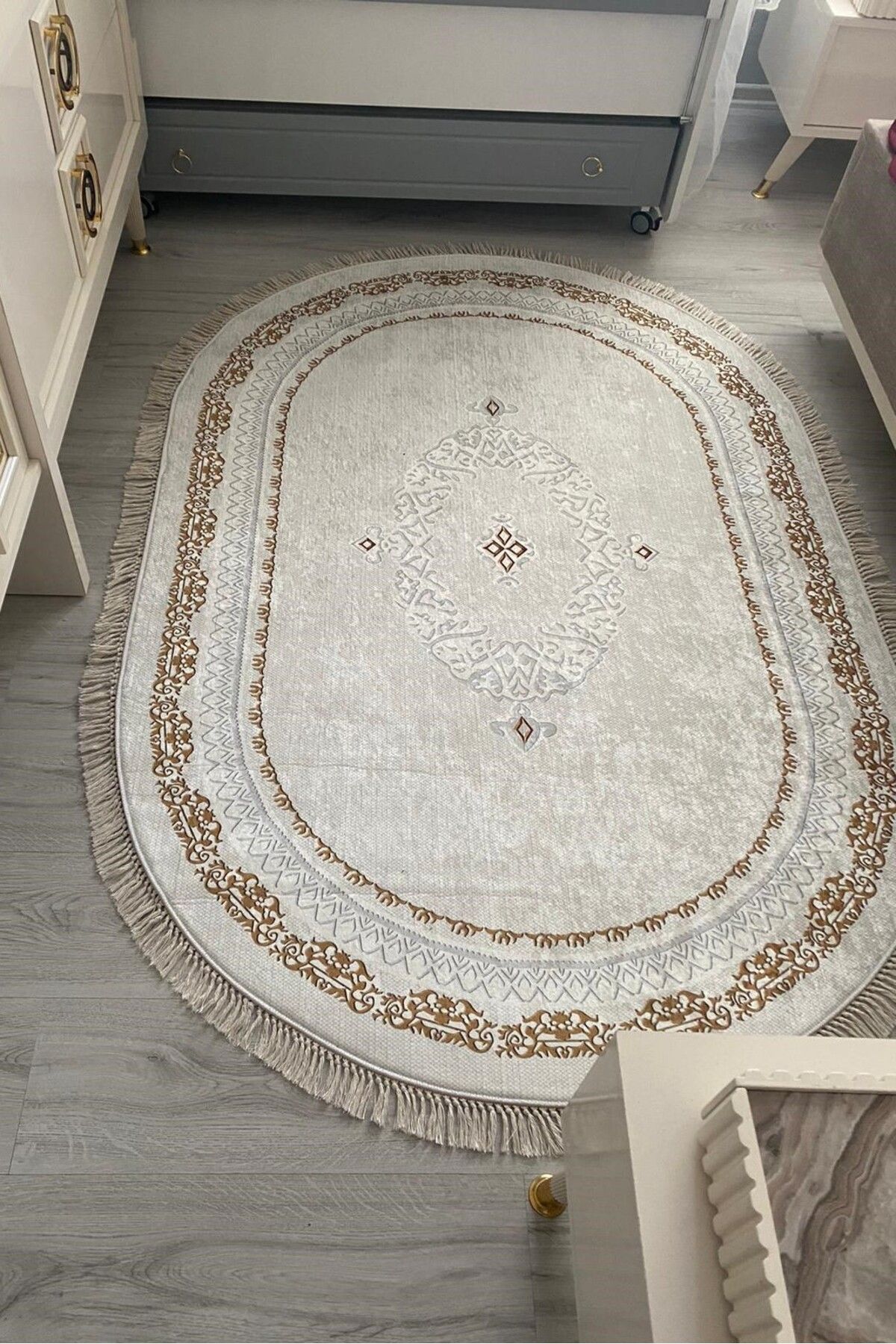 CENTER AVM Beyaz Gold Halı Yatak Odası Halısı Kaymaz Taban Makinede Yıkanabilir Koridor Halısı