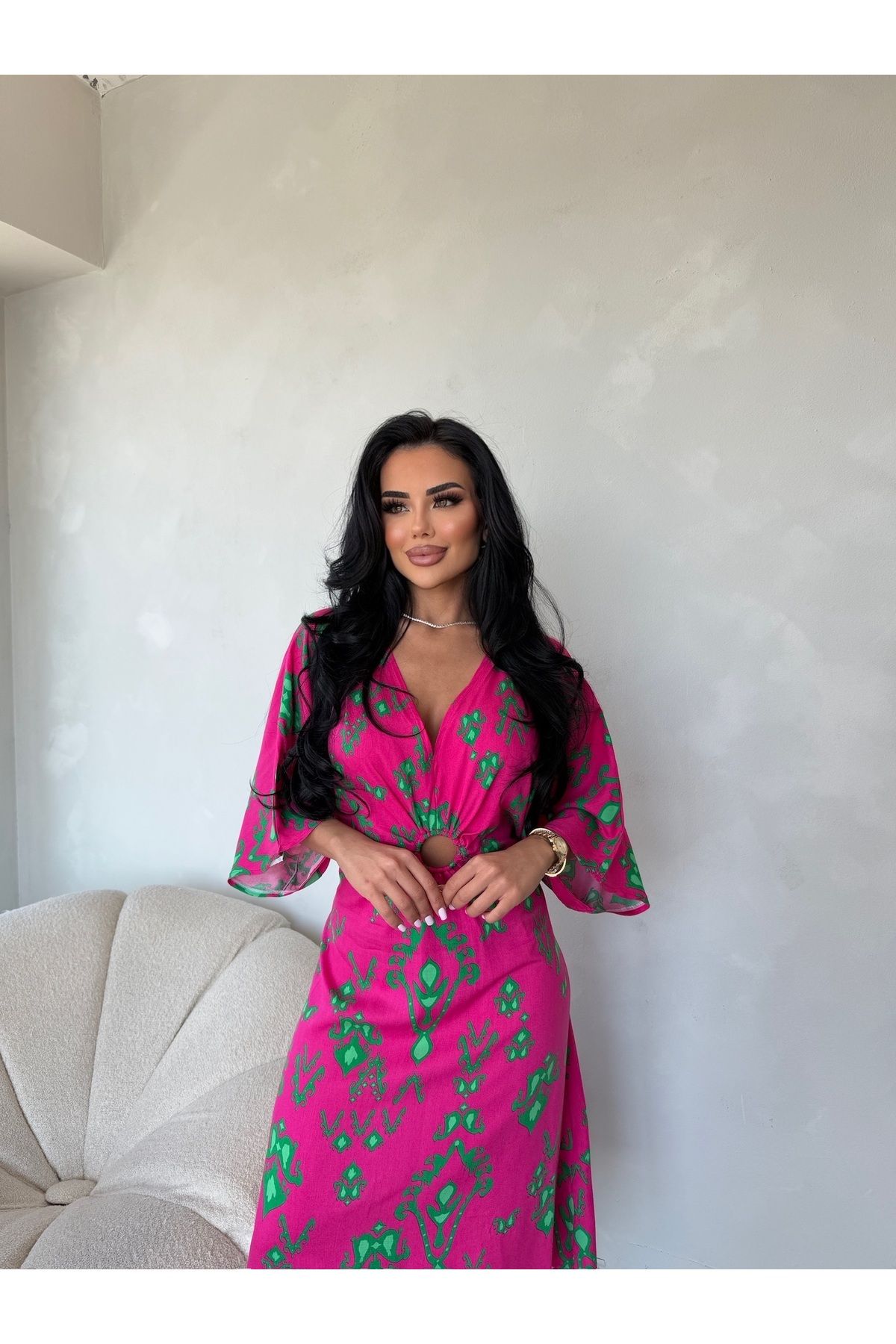 kamacibutik V Yaka Gögüs Detaylı Elbise