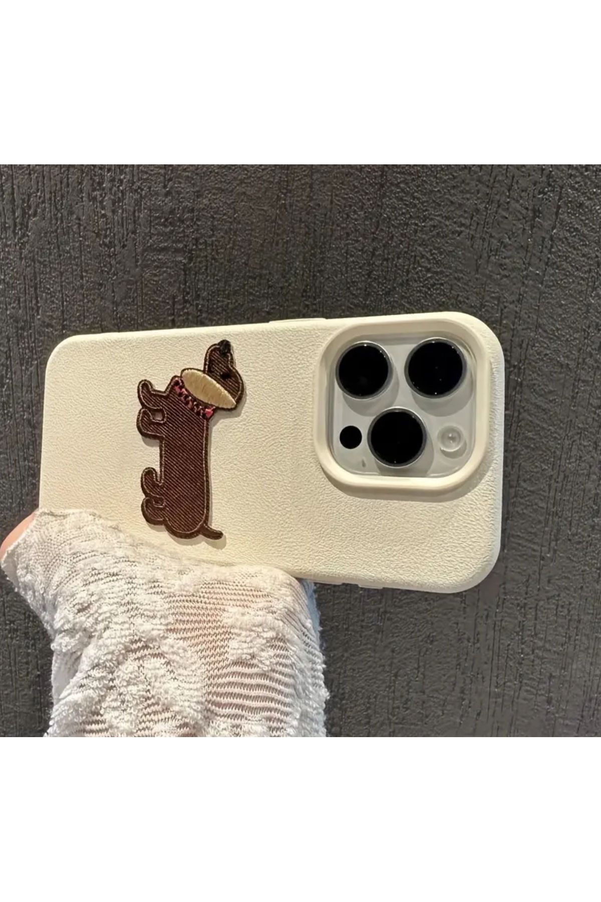 FİŞNEİLETİŞİM İPHONE 14 PRO UYUMLU DERİ GÖRÜNÜMLÜ EKRU DOGG KILIF