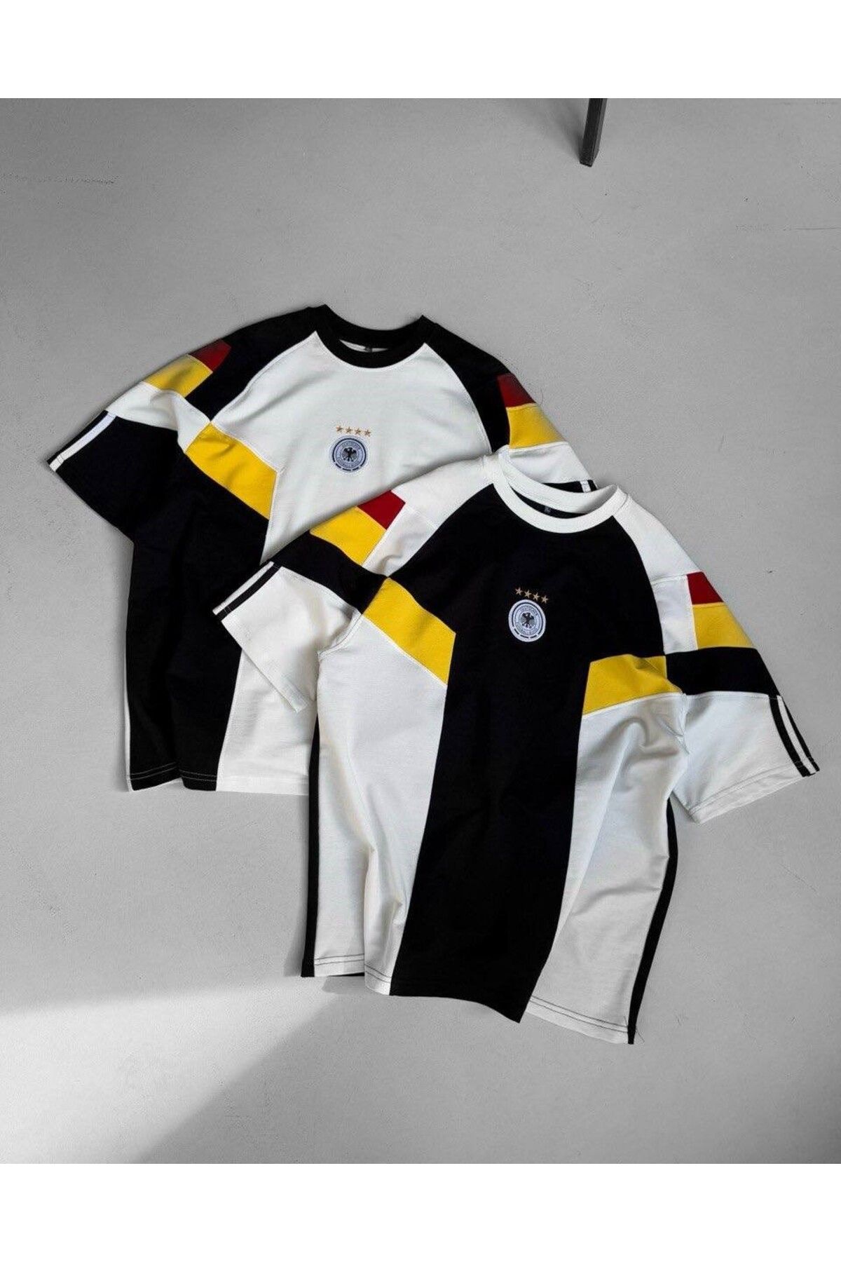 bergibo ALMANYA Deutschland OVERSIZE PENYE TİŞÖRT - KIRMIZI SARI BEYAZ GERMANY T-SHIRT