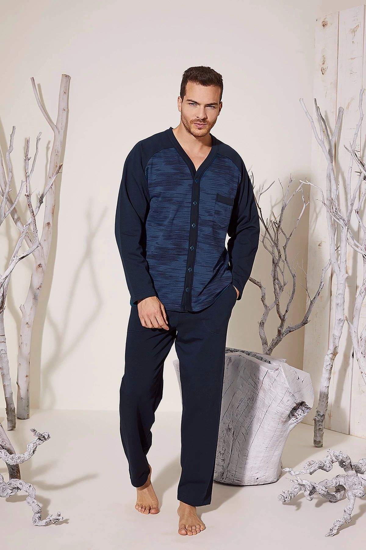 GiyimCity Erkek V Yaka Boydan Düğmeli Pijama Takımı