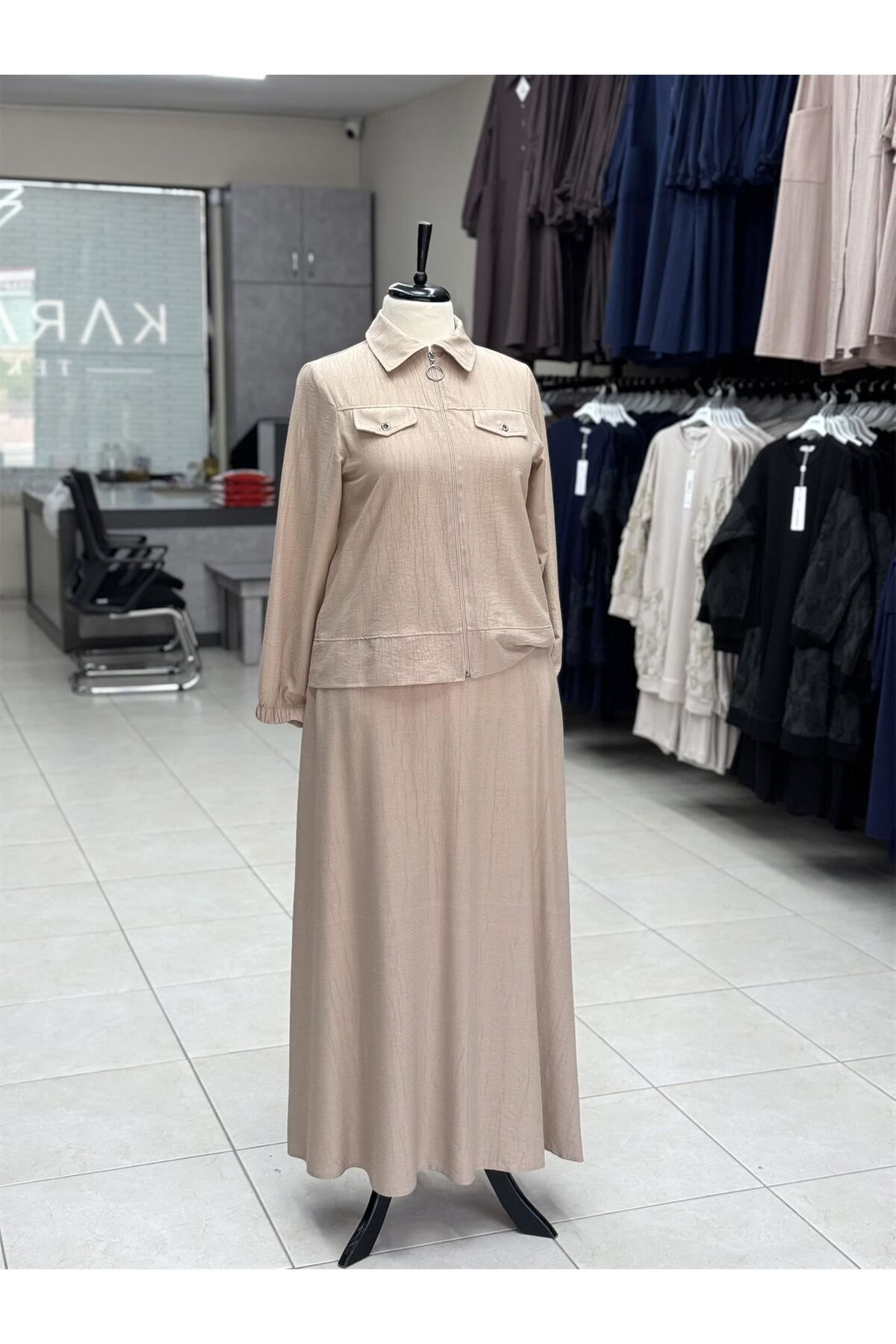 LARCH EXCLUSİVE ÇİLEK ETEKLİ 2'Lİ TAKIM