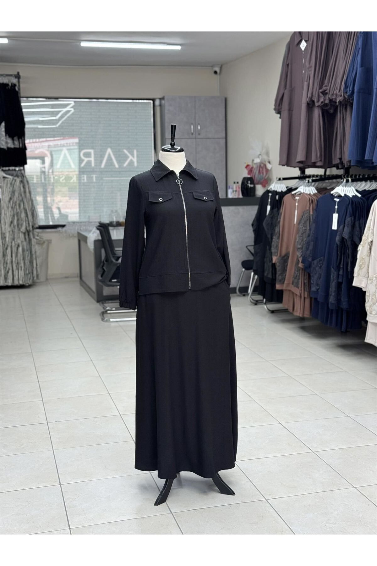 LARCH EXCLUSİVE ÇİLEK ETEKLİ 2'Lİ TAKIM