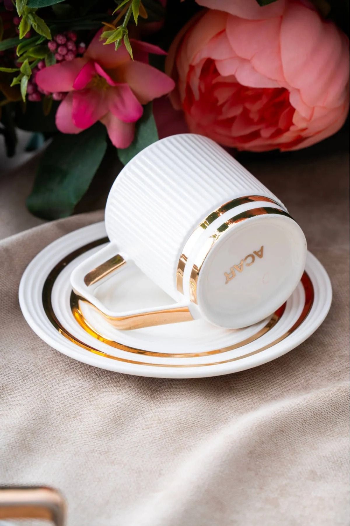 ACAR Julia Beyaz Gold 6 Kişilik Fincan Takımı 90 ML