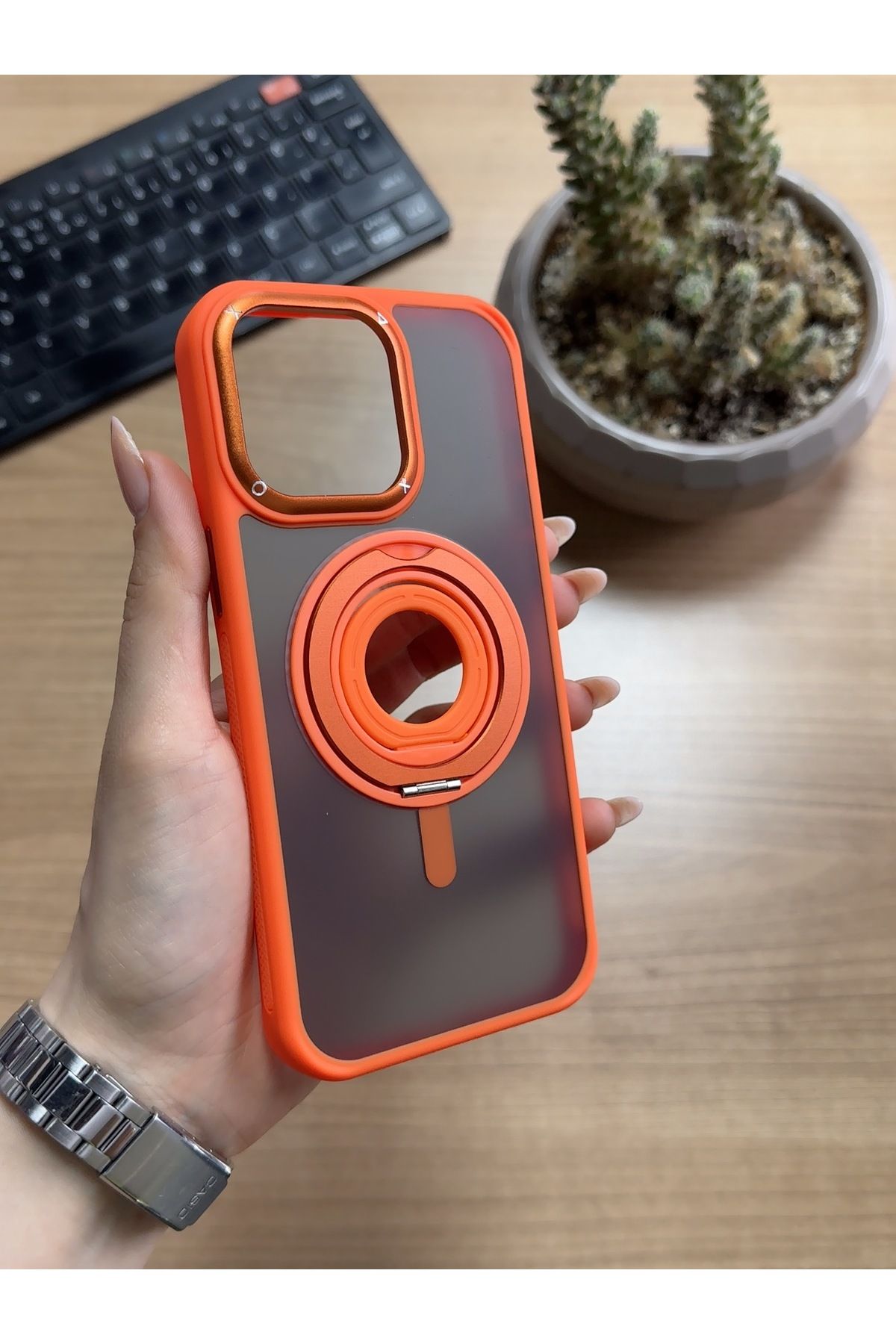 MTL iPhone 14 Pro Max Standlı Ve Yüzüklü MagSafe Kılıf Soocase721
