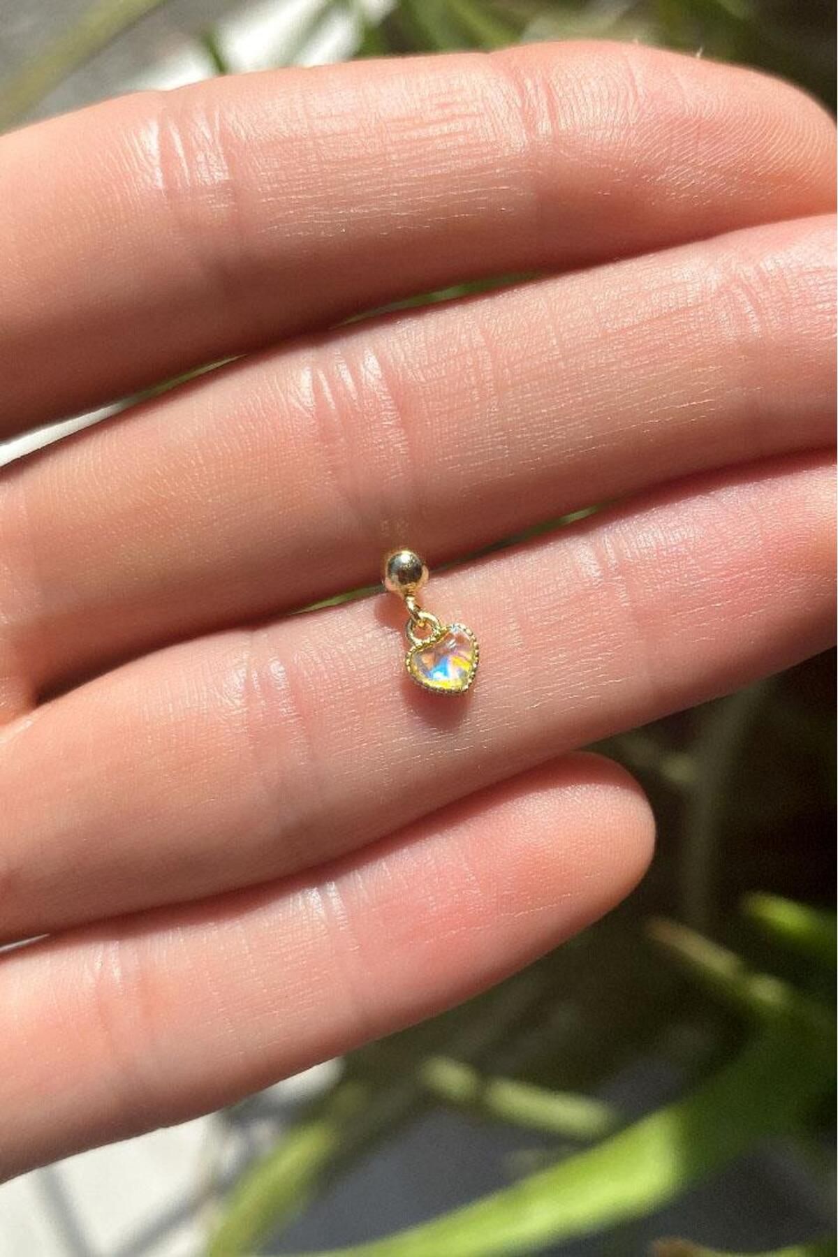 Spossy Silver Jewelry Sallantılı Opal Taşlı Kalp Piercing Küpe