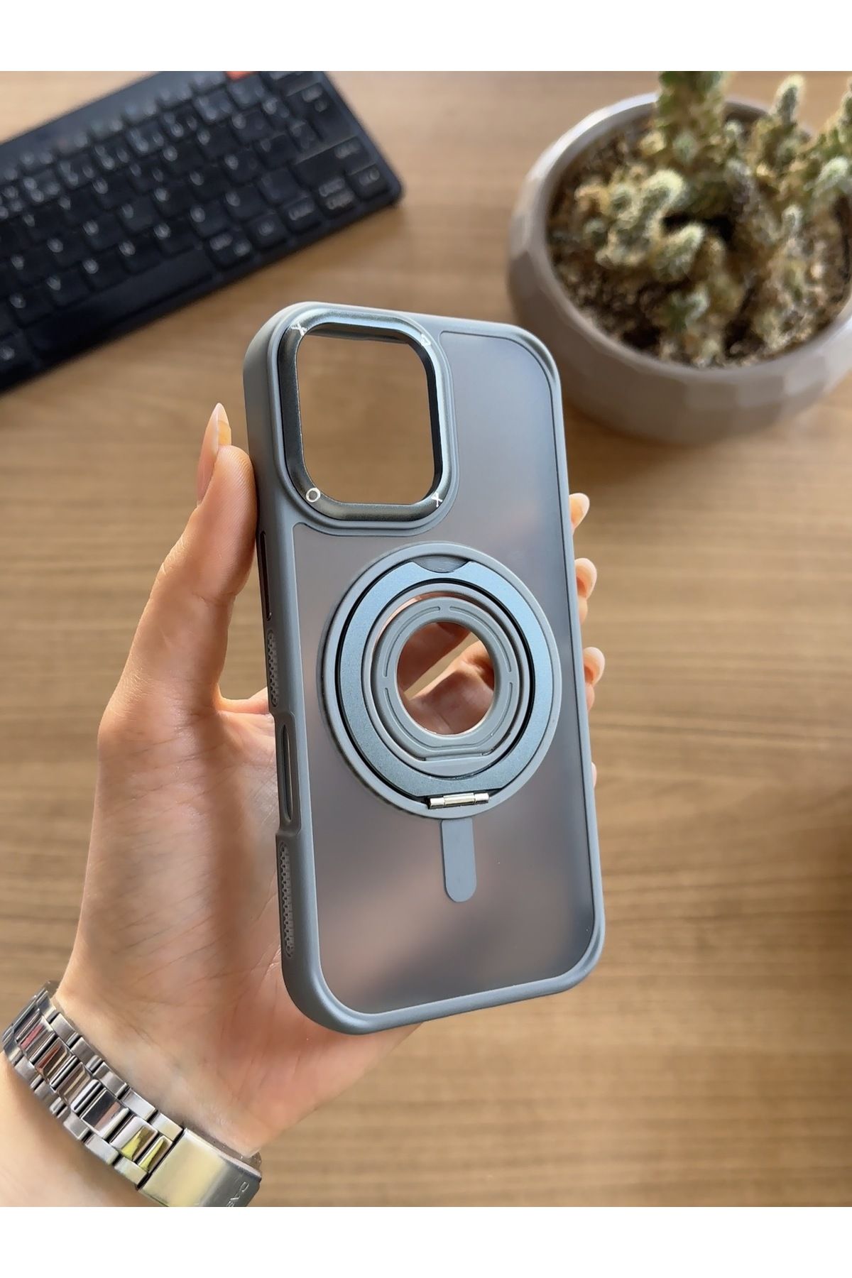 MTL iPhone 16 Standlı Ve Yüzüklü MagSafe Kılıf Soocase721