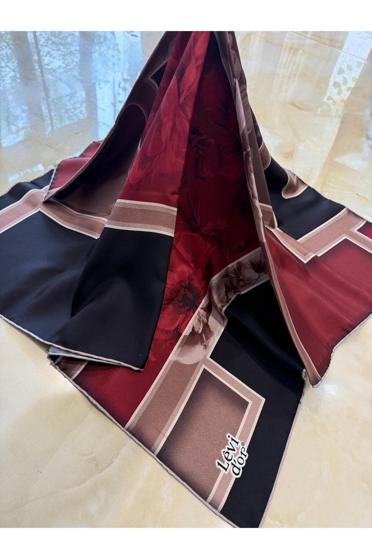 Levidor Twill Saf İpek Eşarp