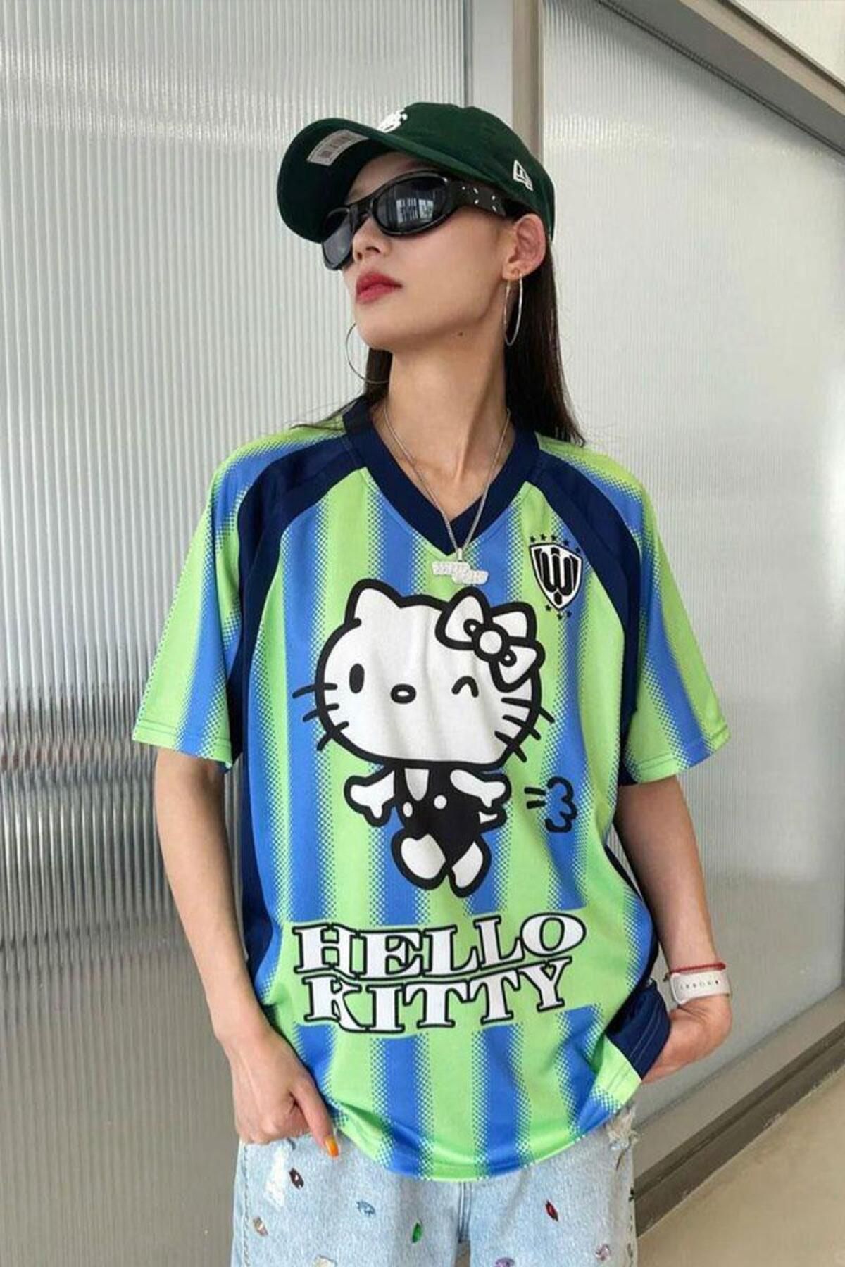 BALİNA Yeşil Çizgili V Yaka Hello Kitty Whoosis Unisex T-shirt -BLN