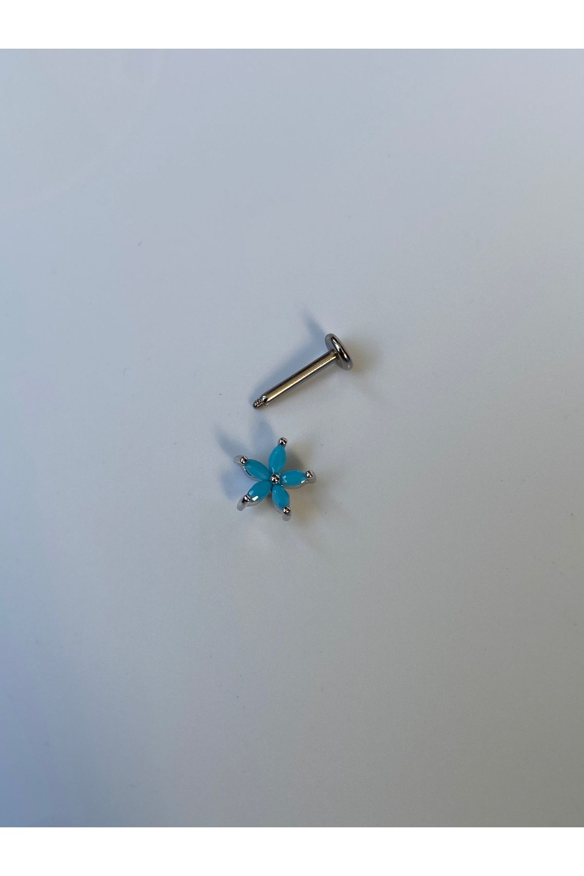 kurukafagift-Steel Blue Flower Piercing Helix Tragus Cartilage Earrings 8 mm 4