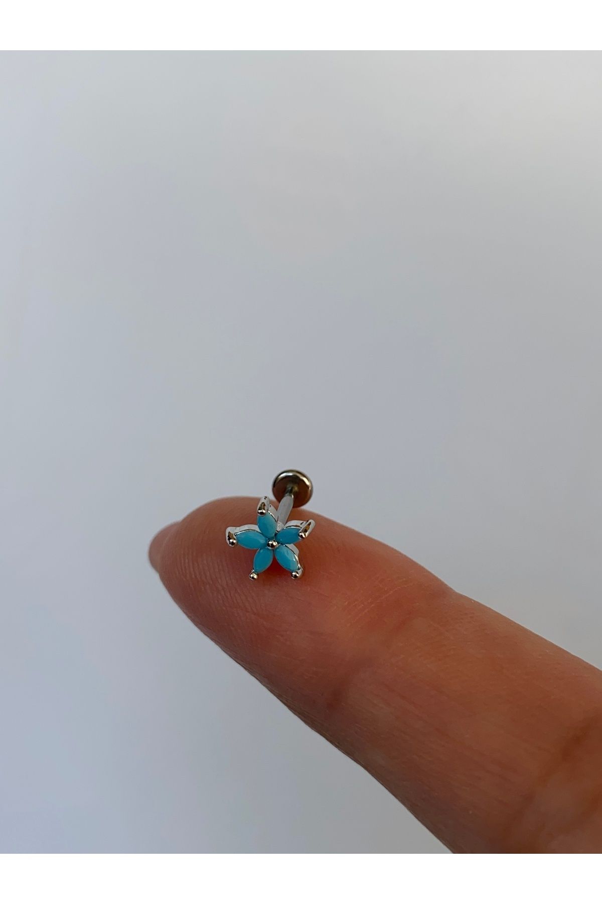 kurukafagift Çelik Mavi Çiçek Piercing Helix Tragus Kıkırdak Küpe 8 mm