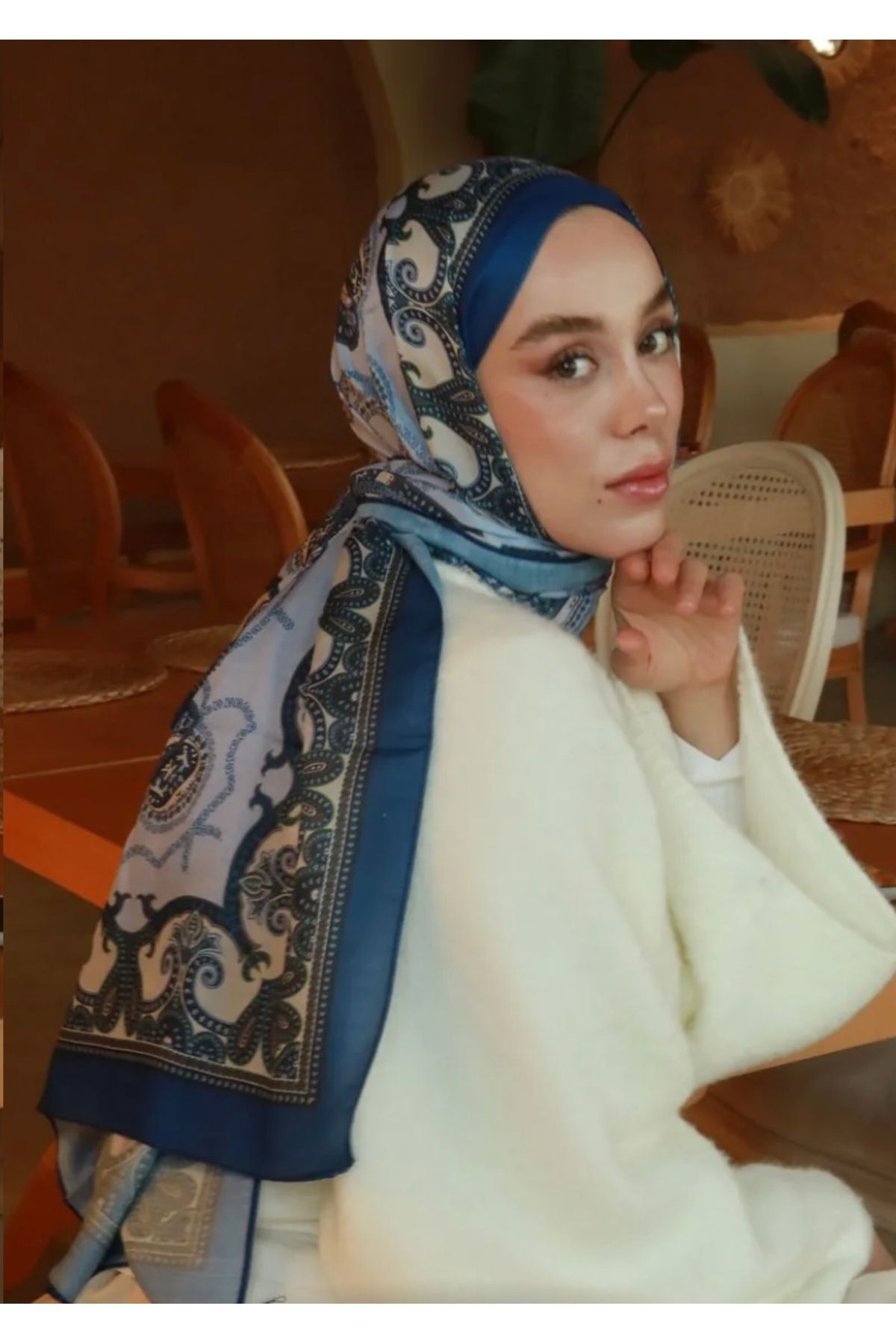 Modakaşmir Etnik desen mavi lacivert Soft Şal