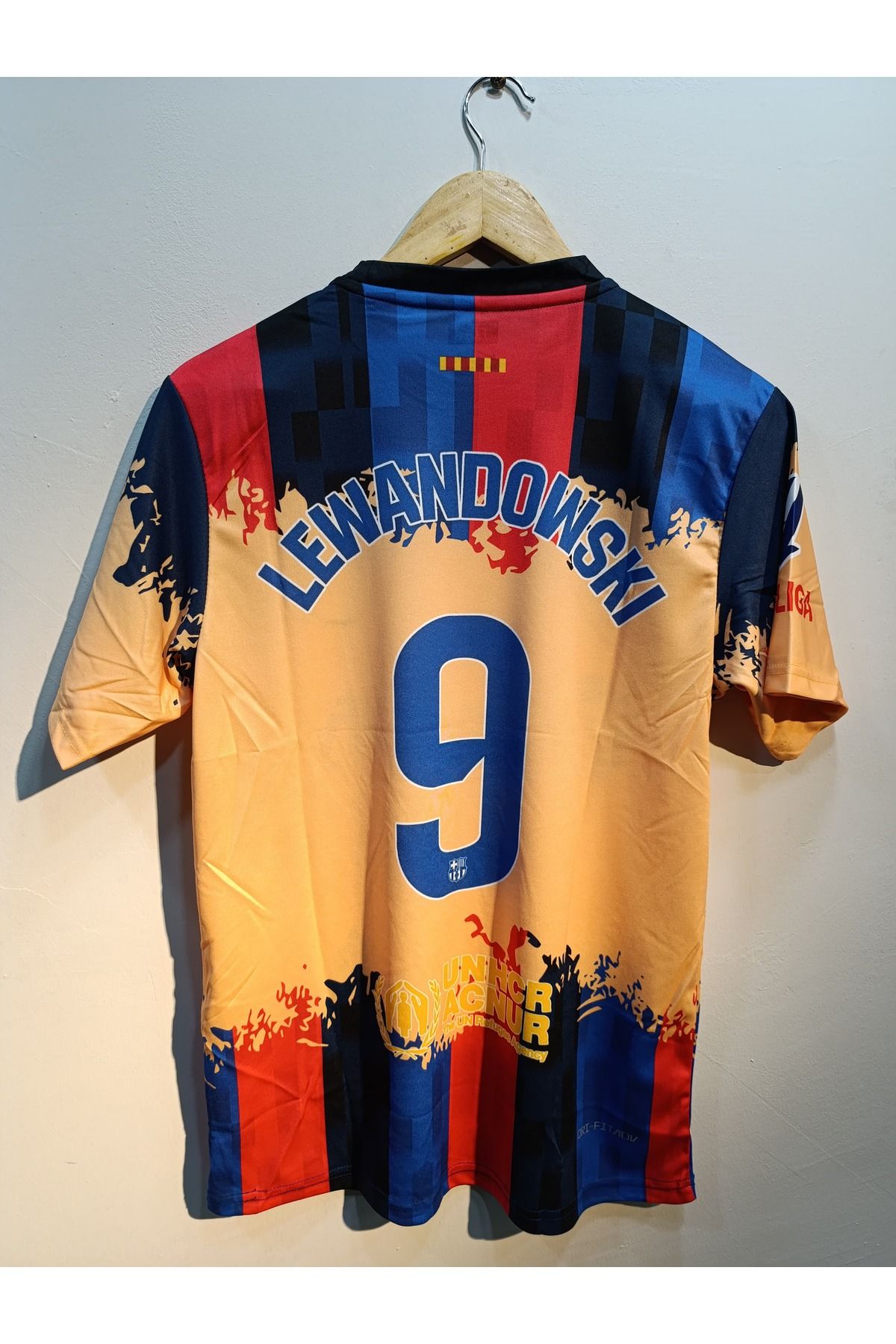 GALLUMA BARCELONA LEWANDOWSKİ 9 ÖZEL TASARIM SARI ÇOK RENK YETİŞKİN FUTBOL FORMA