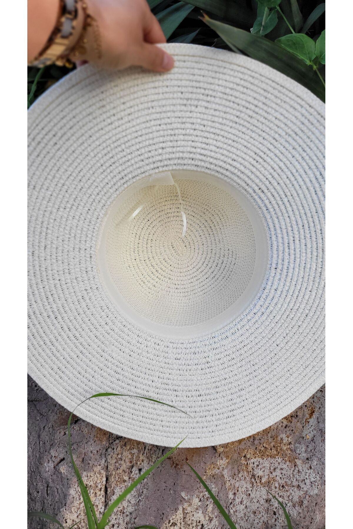 FRESCO SCARFS-Large Adjustable Round Straw Hat 2