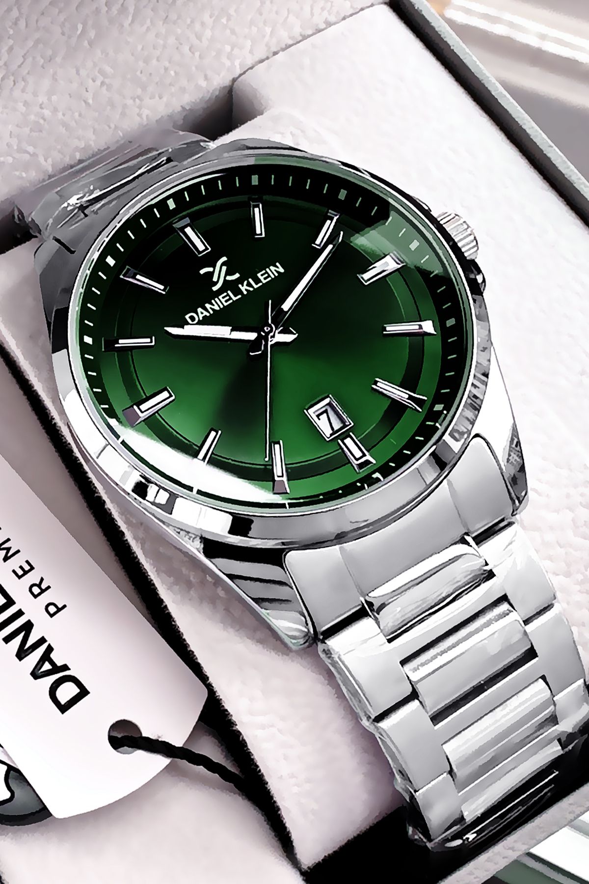 Daniel Klein Premium Hediyelik Erkek Kol Saati Su Geçirmez Gümüş Renk Çelik Kordon + Hediye Bileklik DKER2057C4