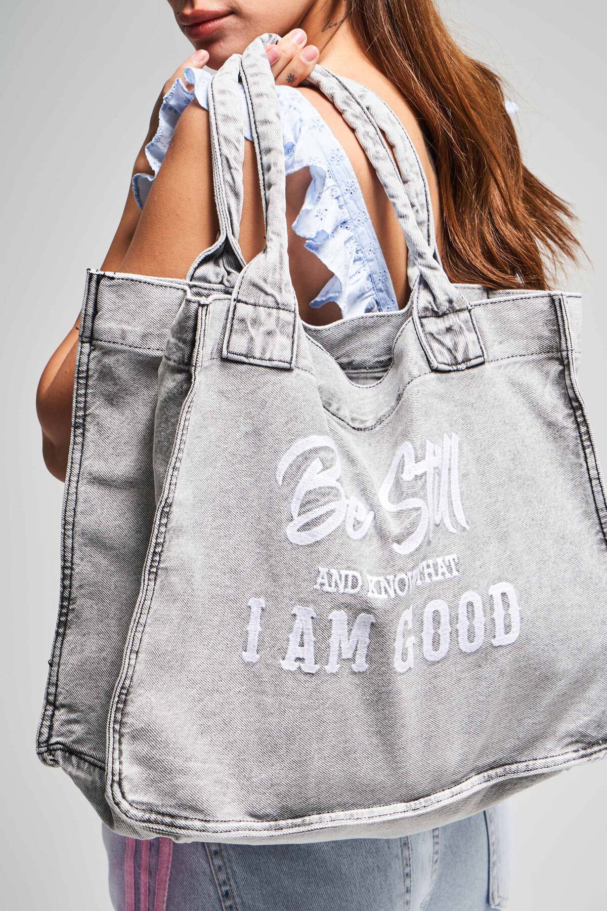 its basic-Dark Denim Bag with Gusseted Strap - Two Pockets 4