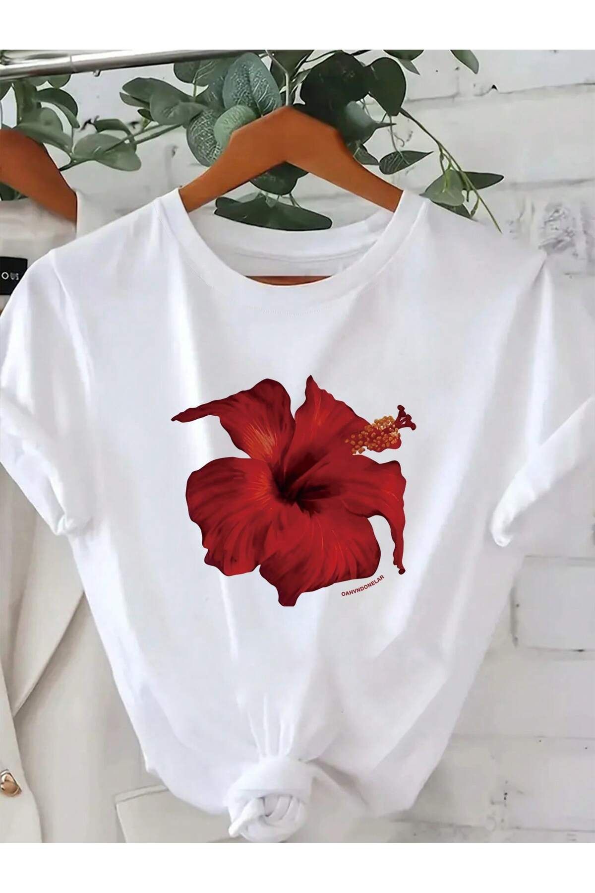 EVIus Oversize Kırmızı Çiçek Yazlık Baskılı Bisiklet Yaka T-Shirt