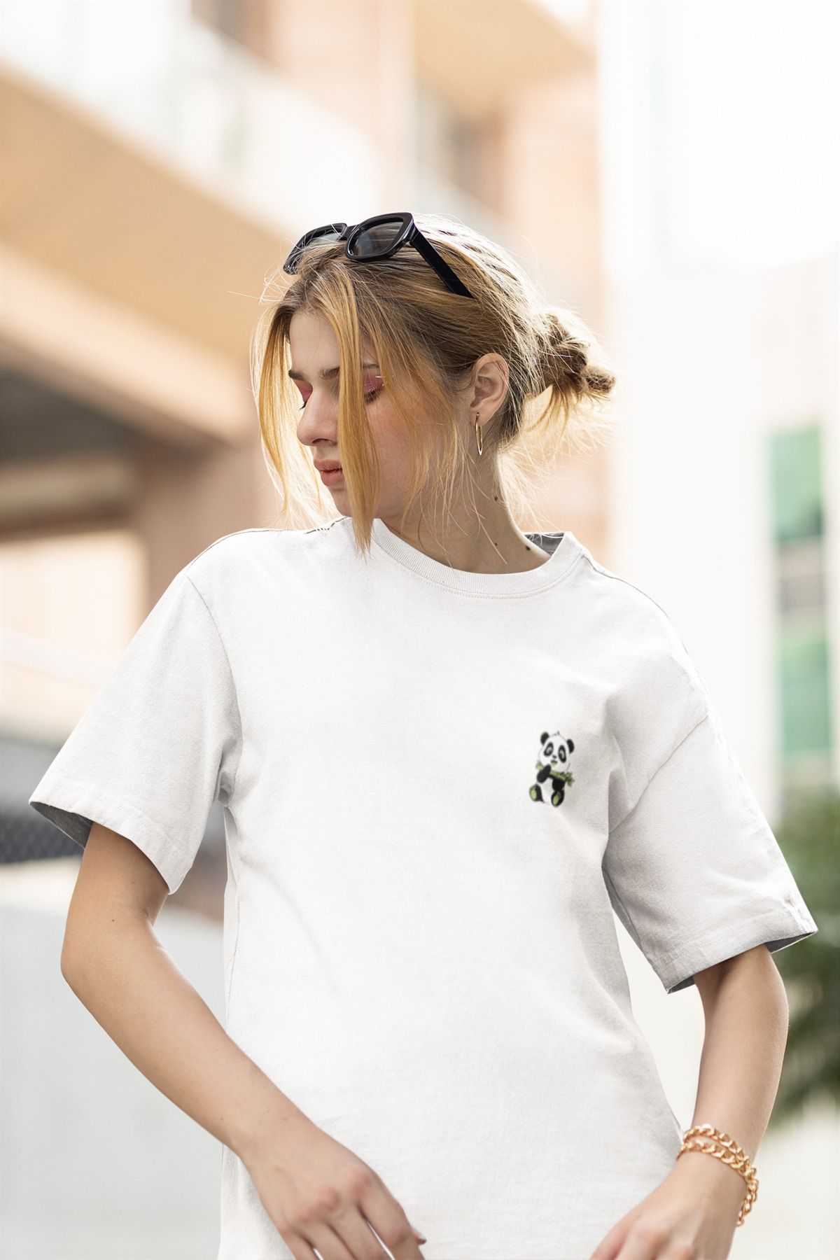MG PANDA BASKILI KADIN BİSİKLET YAKA PAMUKLU OVERSIZE KALIP KISA KOLLU T-SHIRT